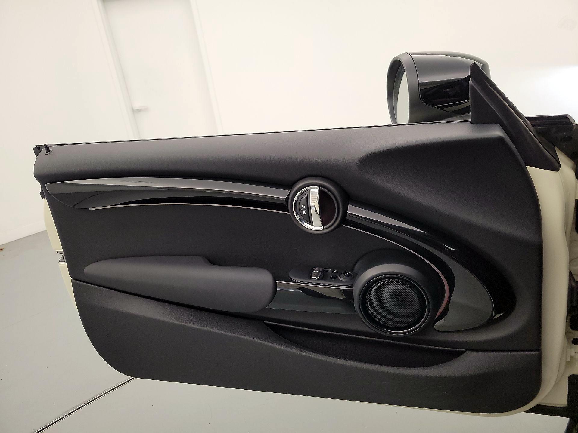 Thumbnail: 2023 MINI Cooper Hardtop - 12