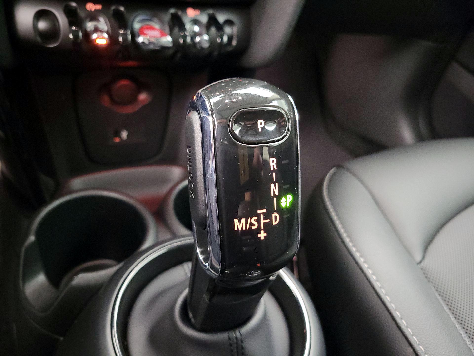 Thumbnail: 2023 MINI Cooper Hardtop - 18