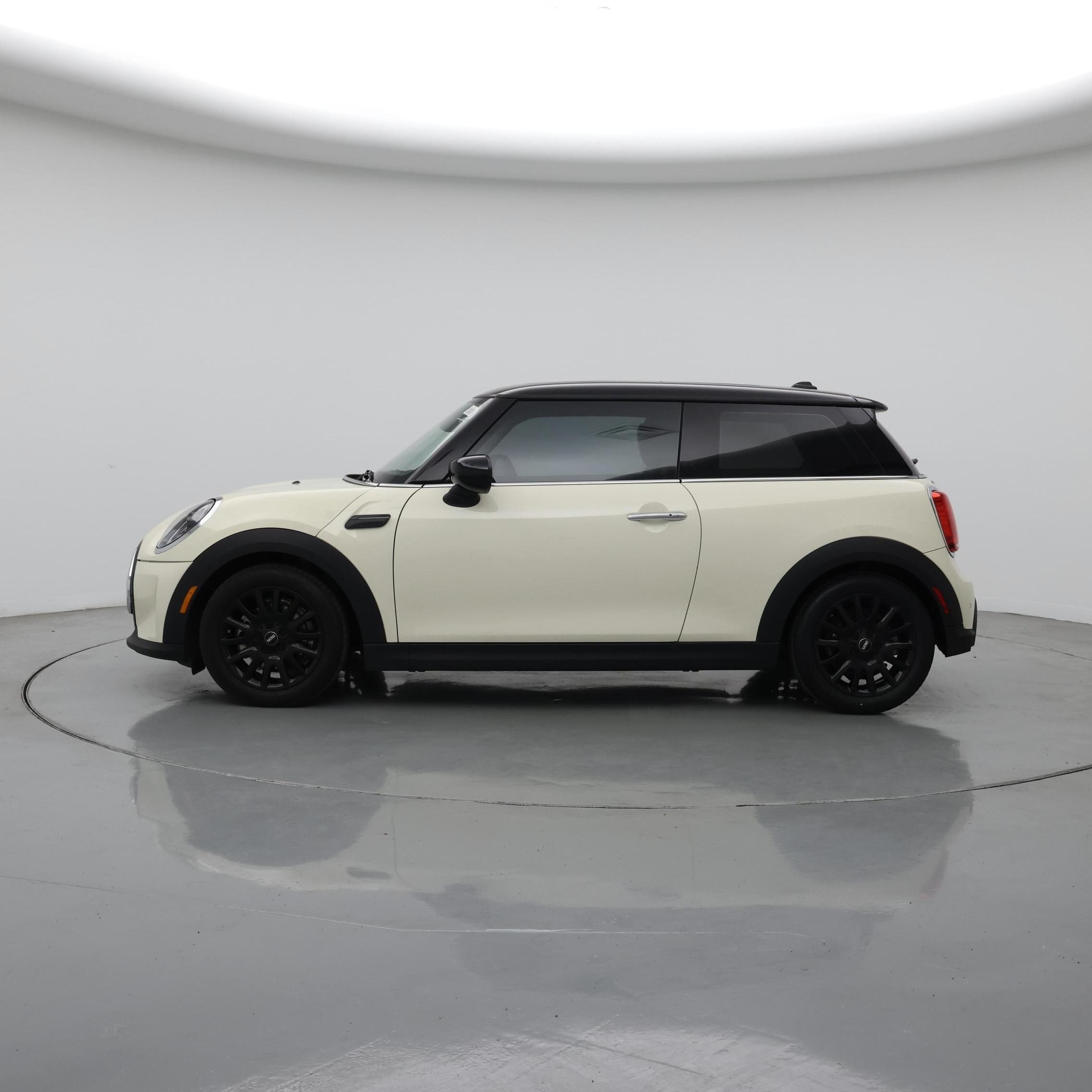 Thumbnail: 2023 MINI Cooper Hardtop - 3
