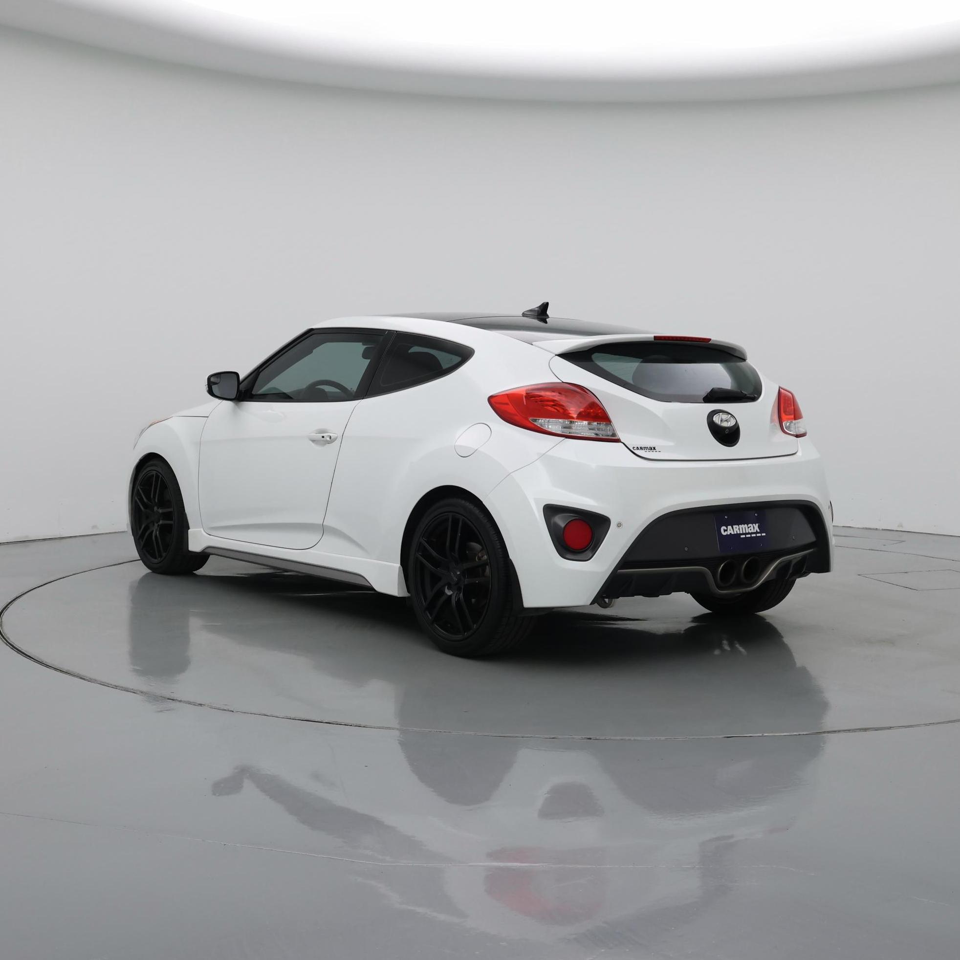 Thumbnail: 2016 Hyundai Veloster - 2