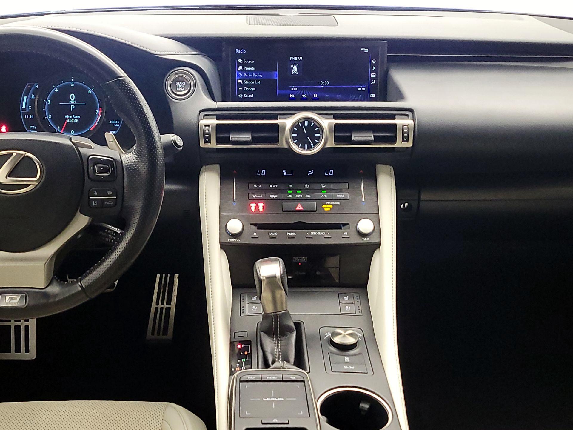 Thumbnail: 2019 Lexus RC - 9