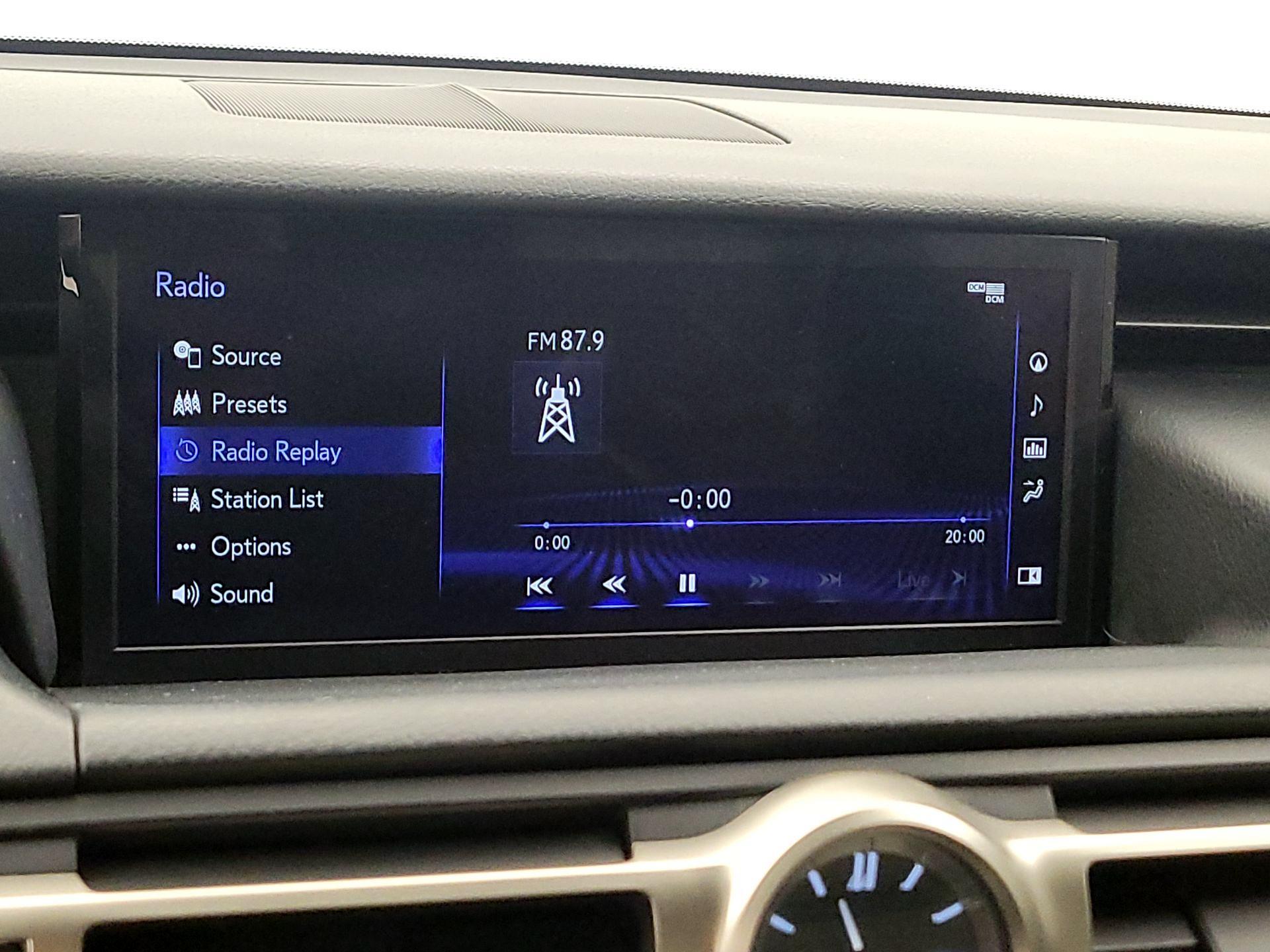 Thumbnail: 2019 Lexus RC - 15