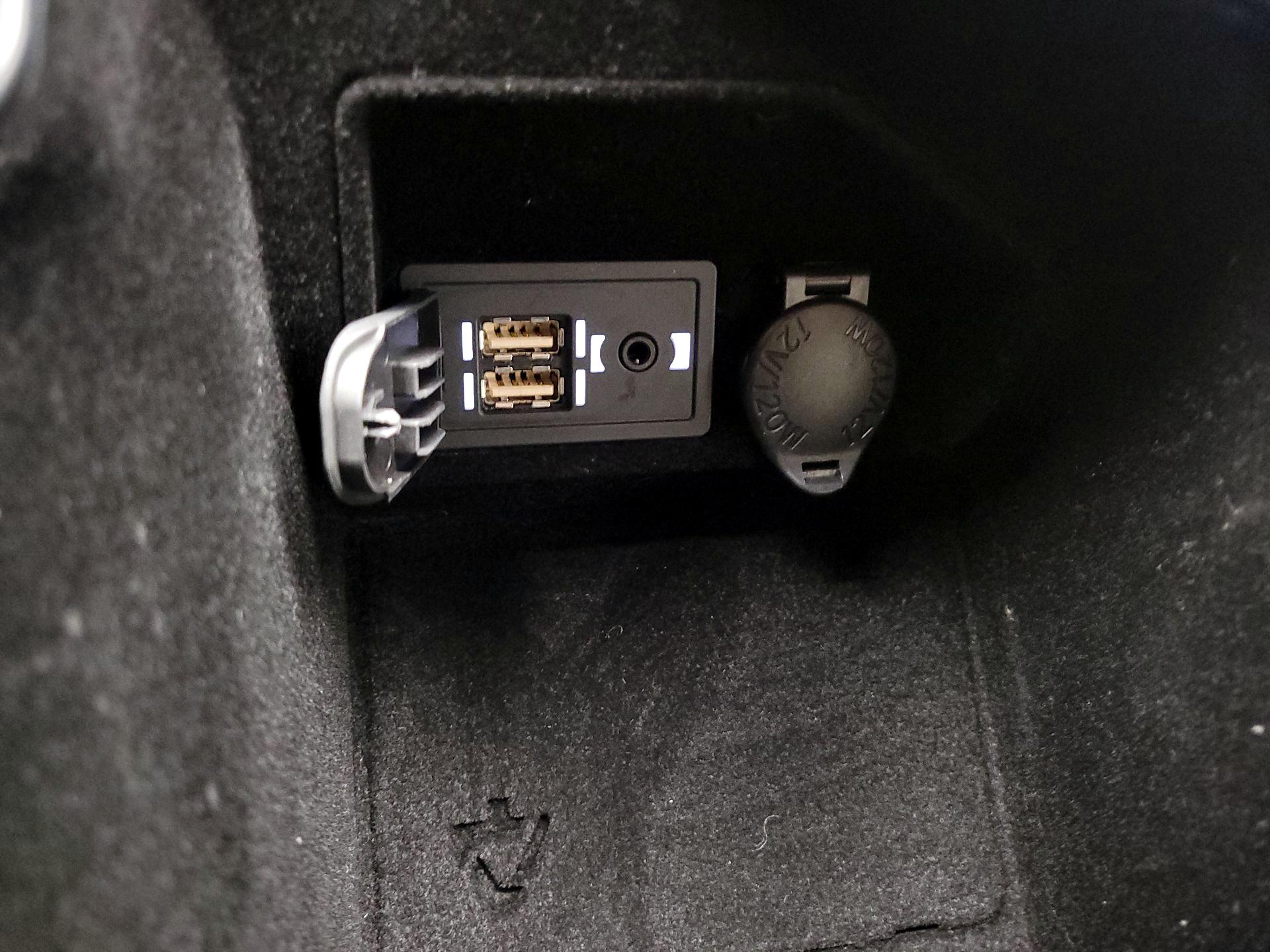 Thumbnail: 2019 Lexus RC - 18