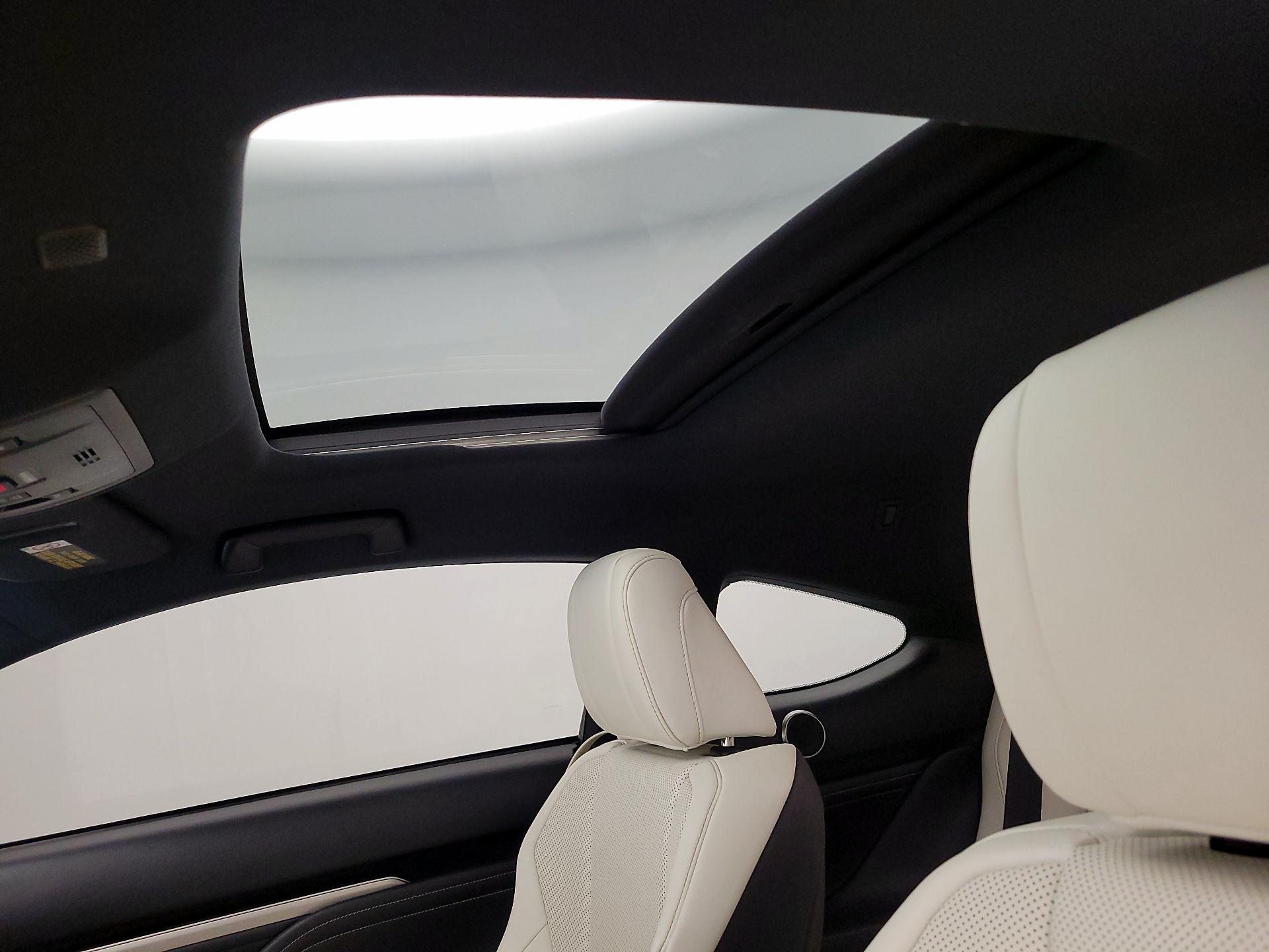 Thumbnail: 2019 Lexus RC - 19