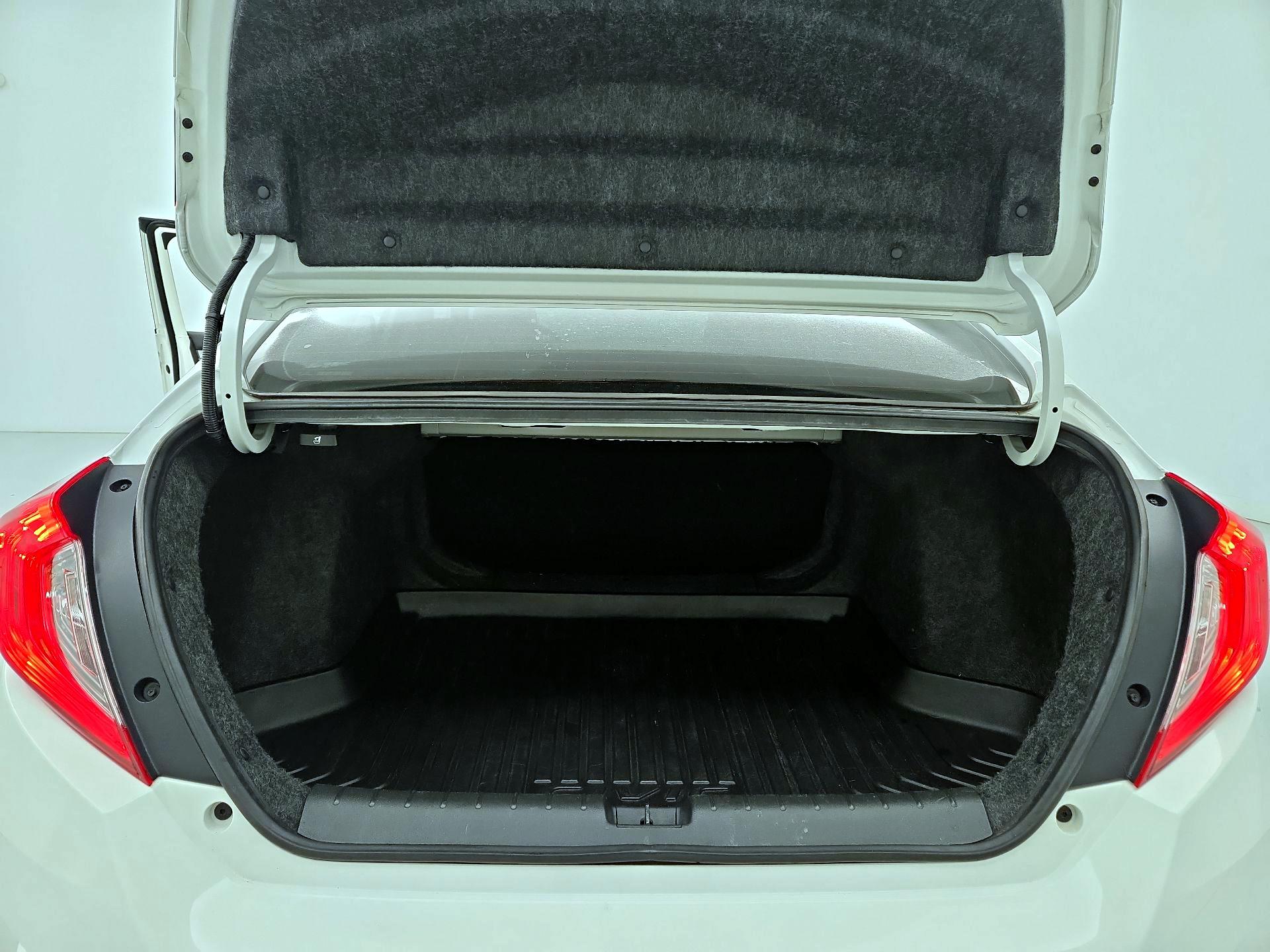 Thumbnail: 2018 Honda Civic - 20