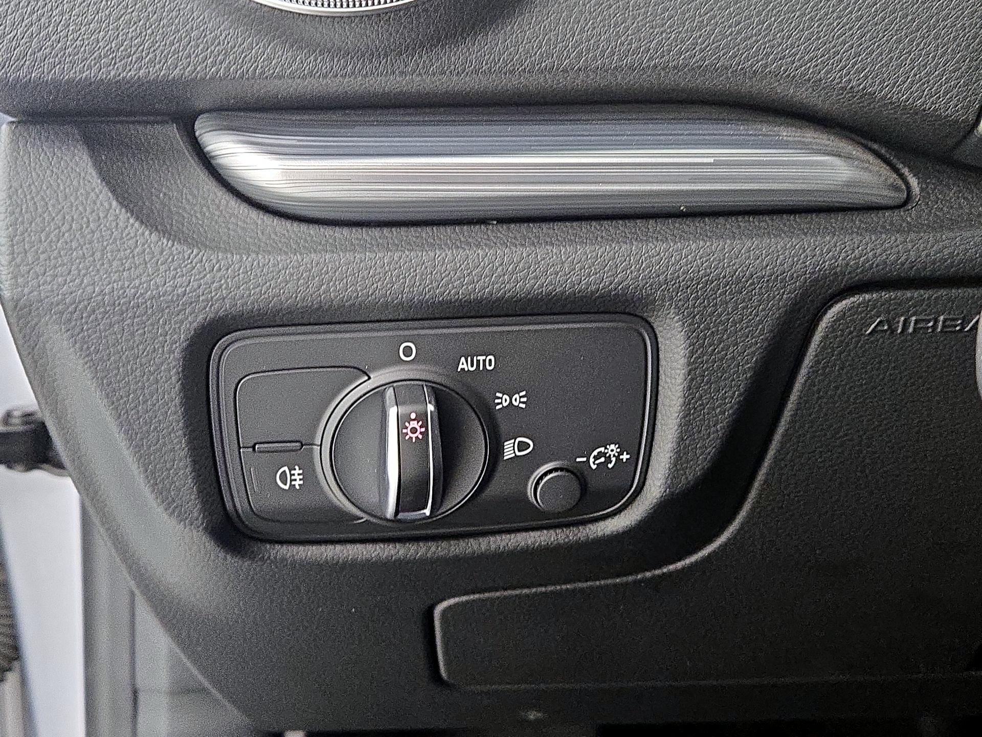 Thumbnail: 2015 Audi A3 - 13