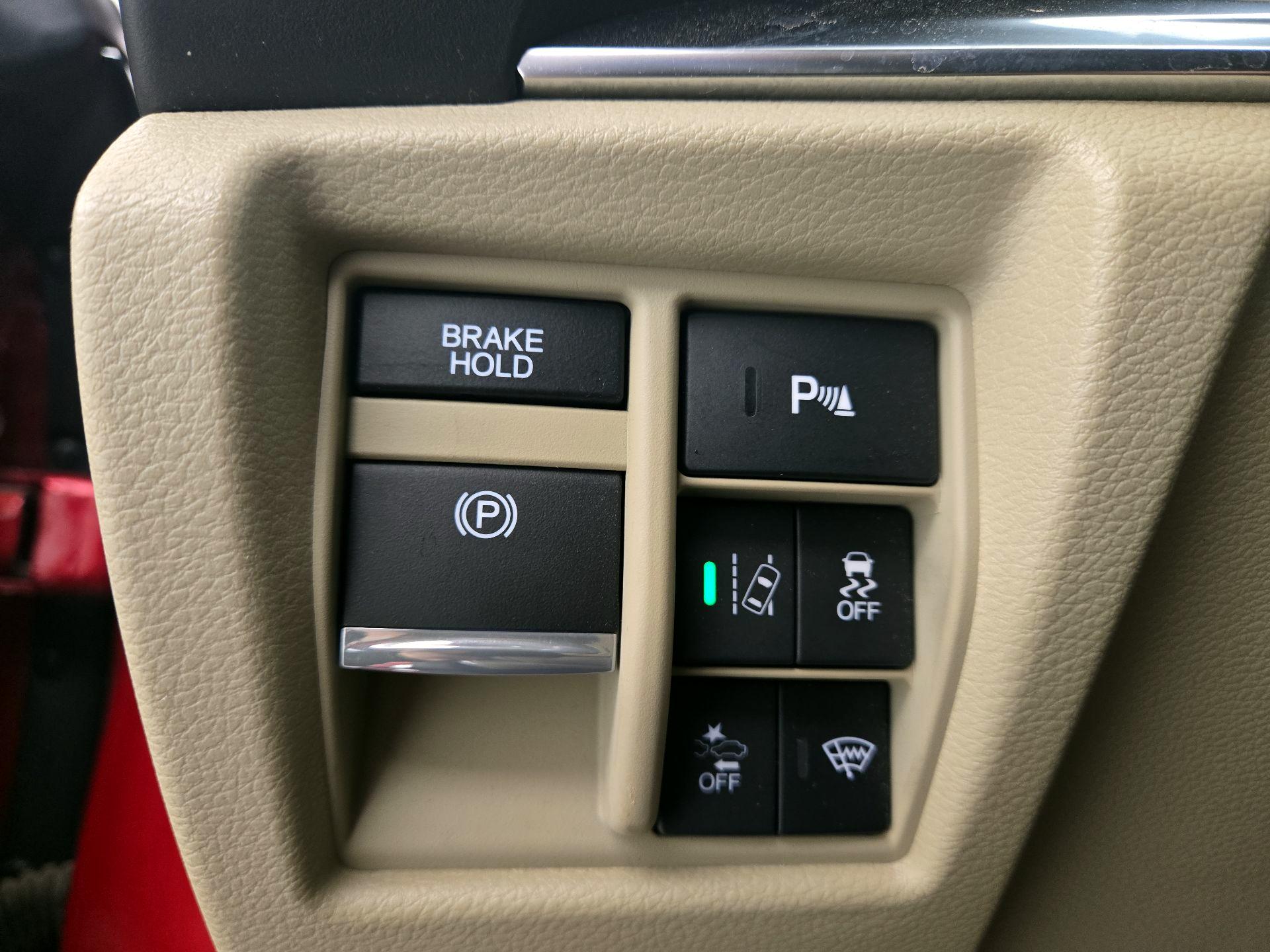 Thumbnail: 2019 Acura MDX - 13