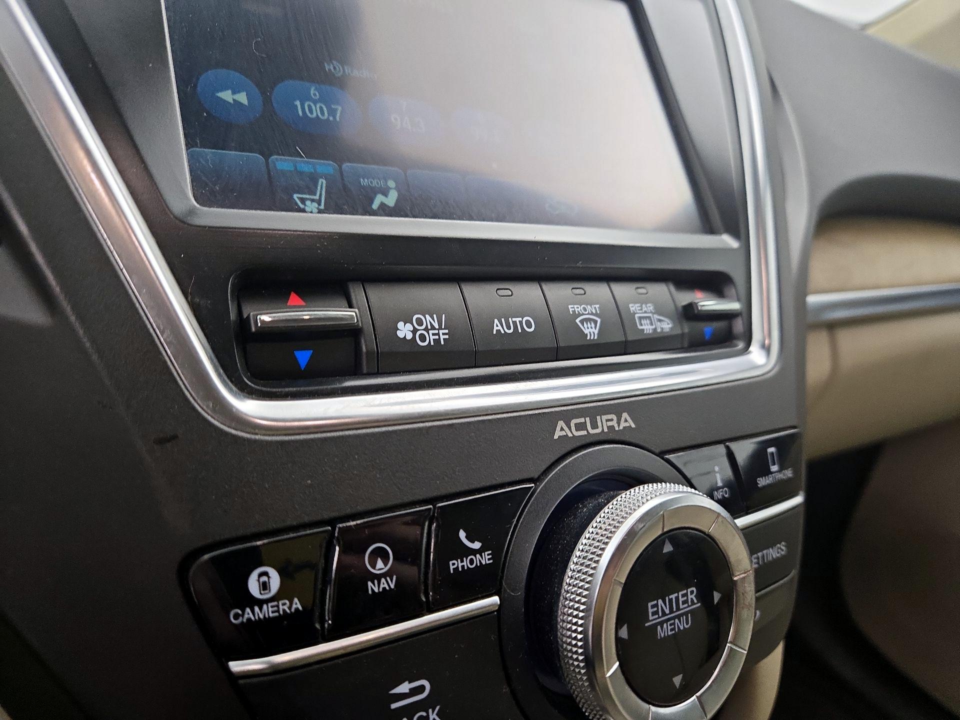 Thumbnail: 2019 Acura MDX - 17