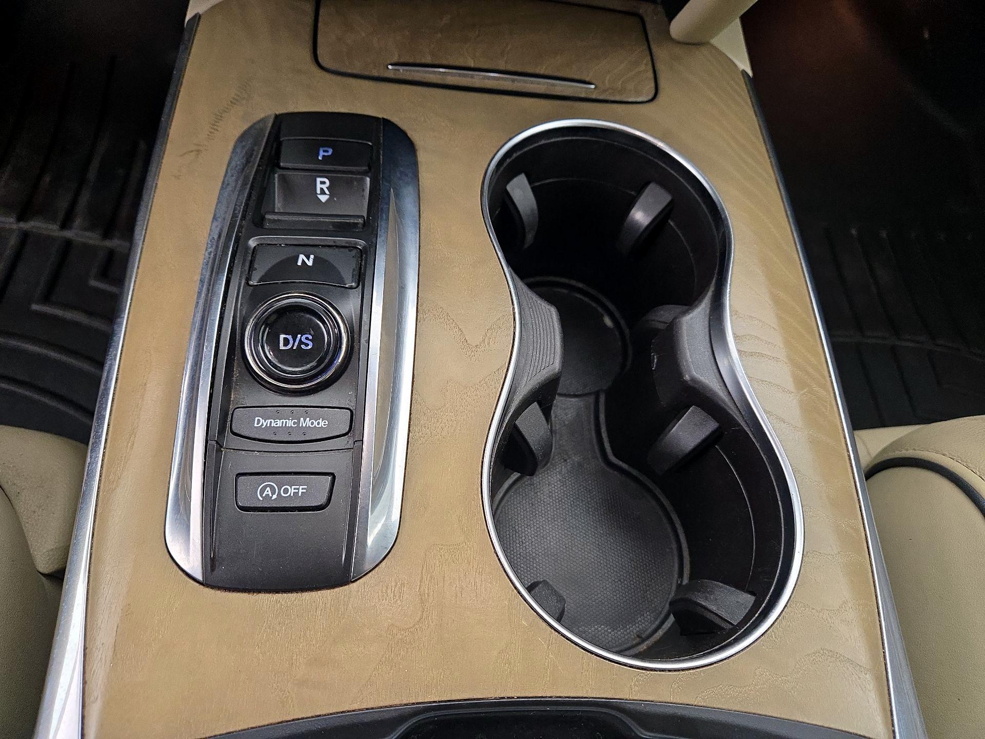 Thumbnail: 2019 Acura MDX - 18