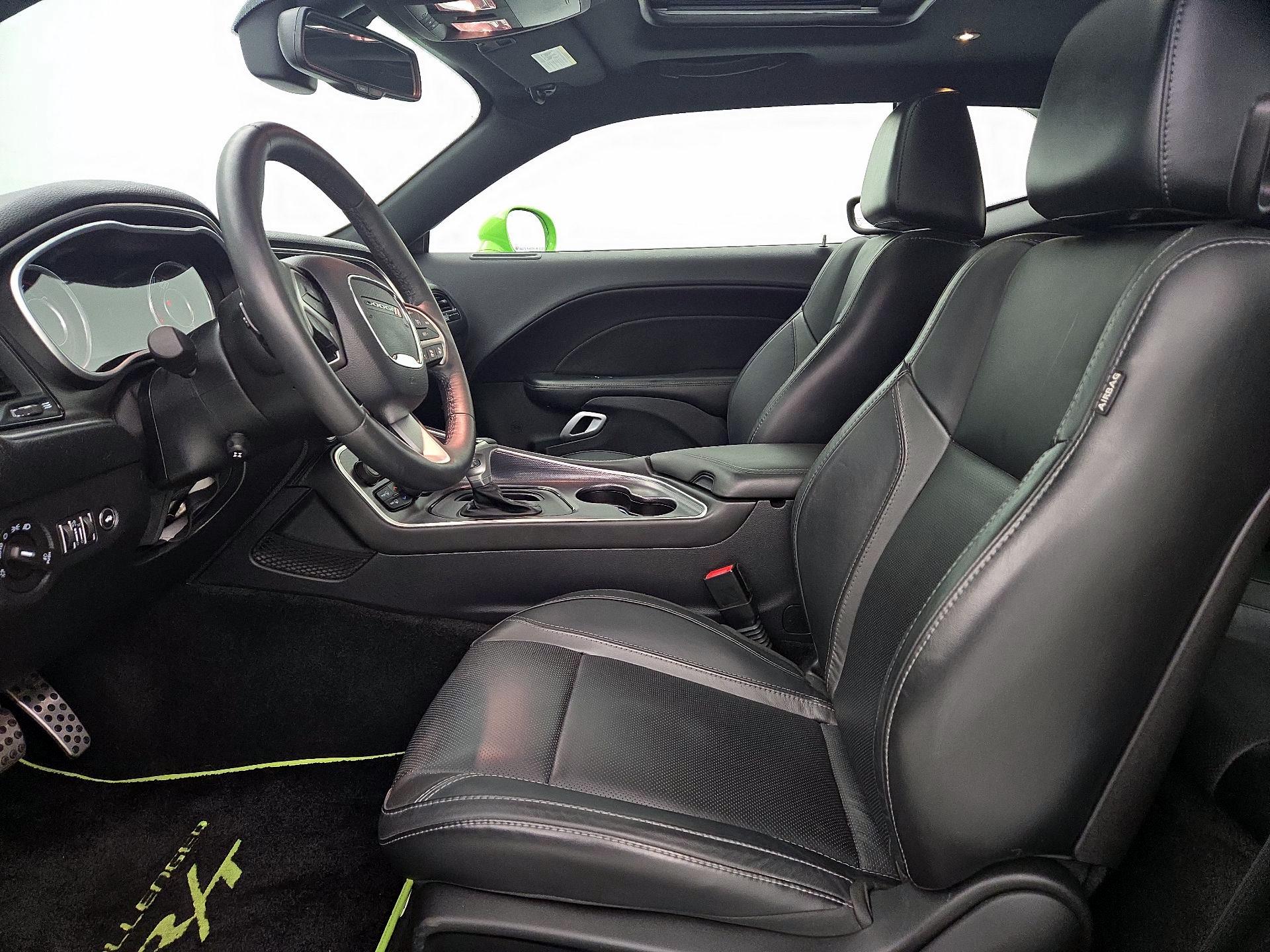 Thumbnail: 2015 Dodge Challenger - 11