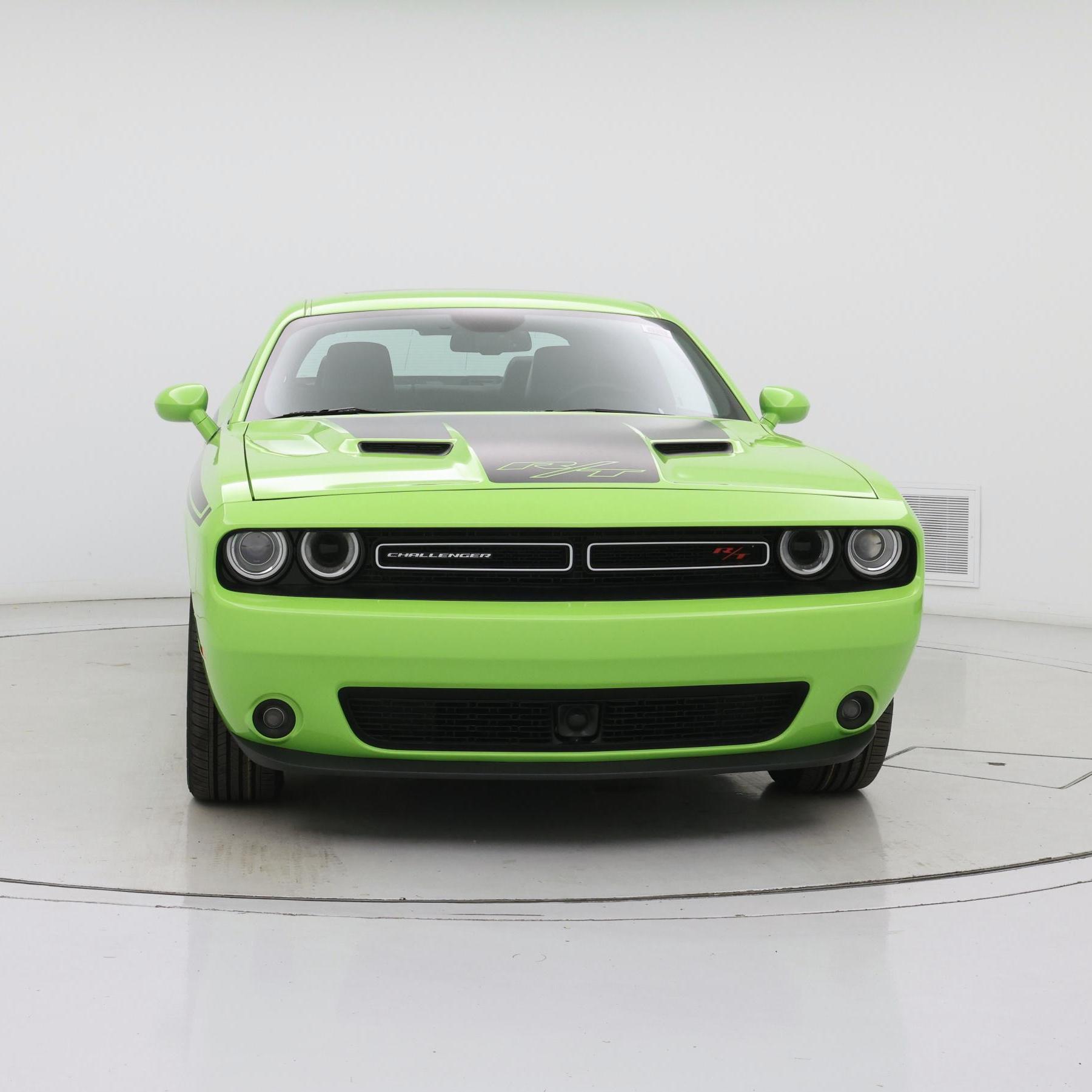 Thumbnail: 2015 Dodge Challenger - 5