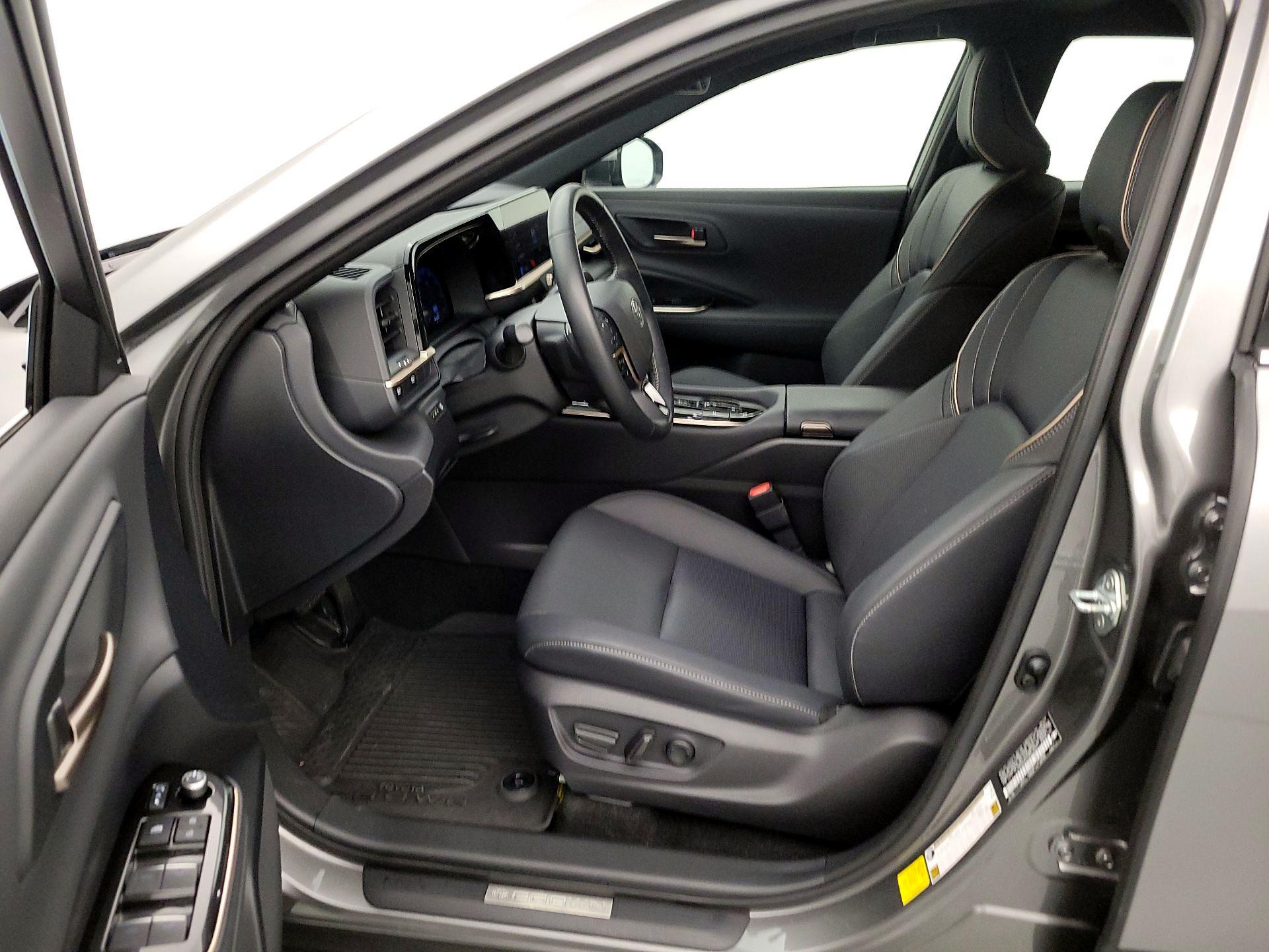 Thumbnail: 2025 Toyota Crown - 11