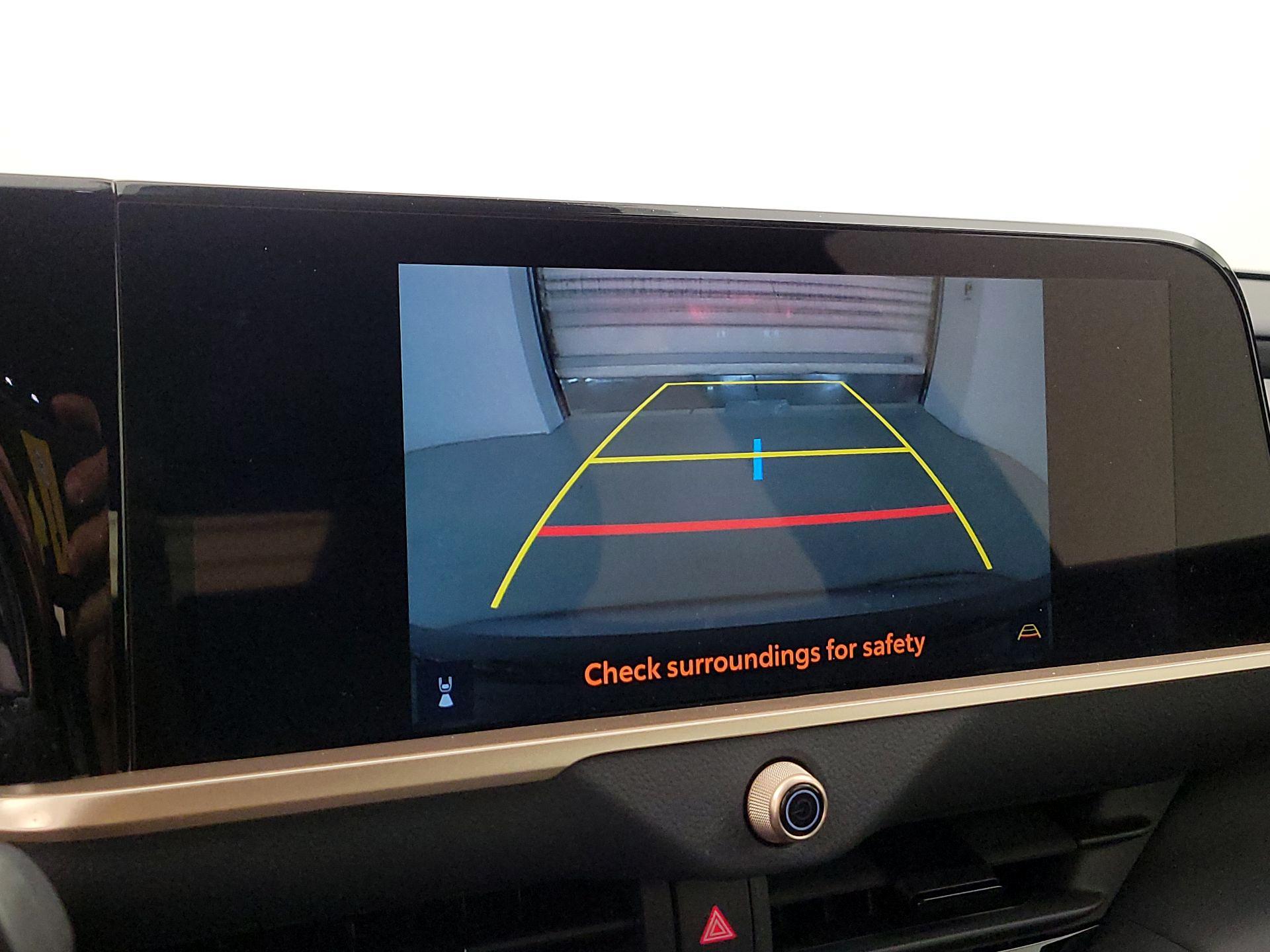 Thumbnail: 2025 Toyota Crown - 14