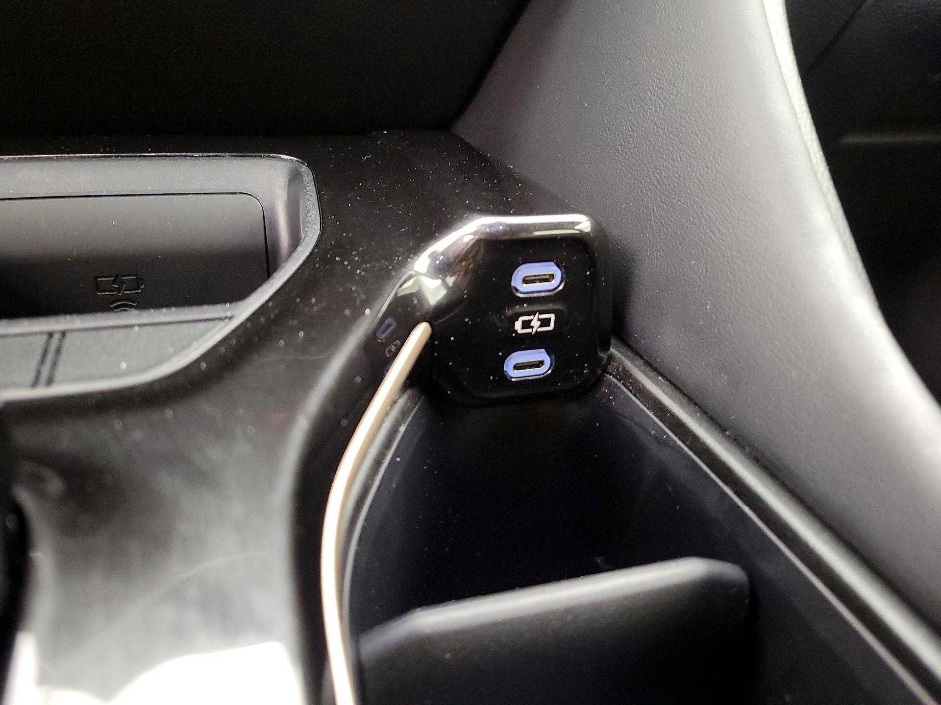 Thumbnail: 2025 Toyota Crown - 18