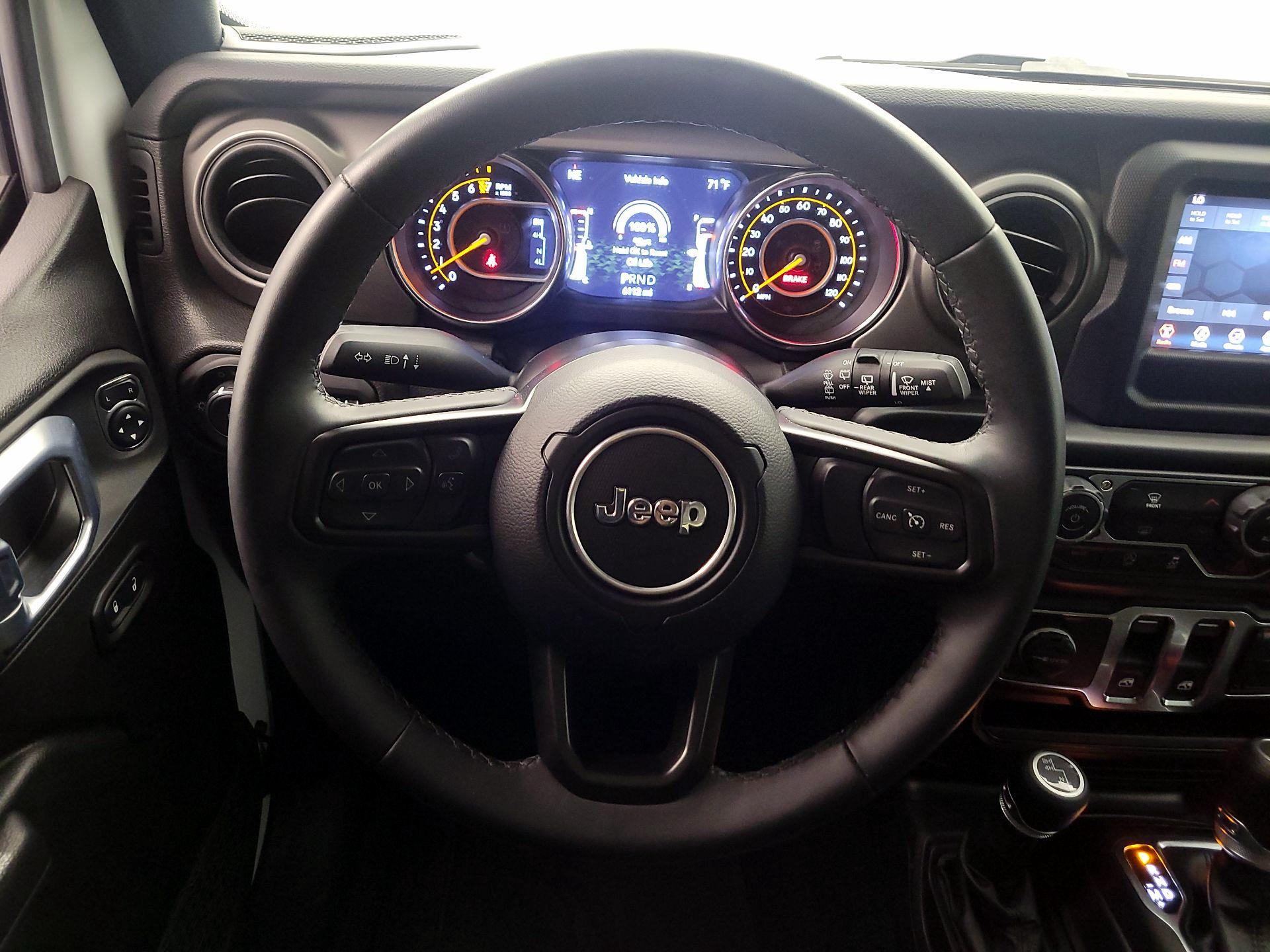 Thumbnail: 2022 Jeep Wrangler - 10