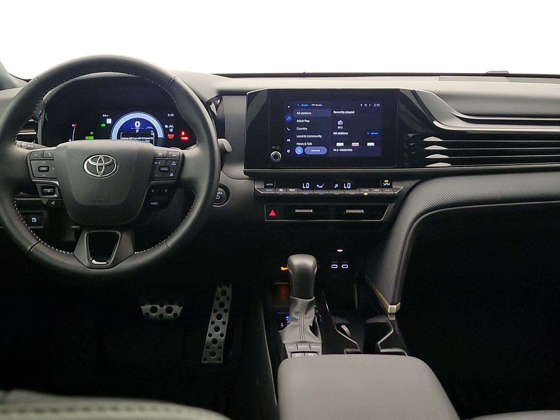 Thumbnail: 2025 Toyota Camry - 9