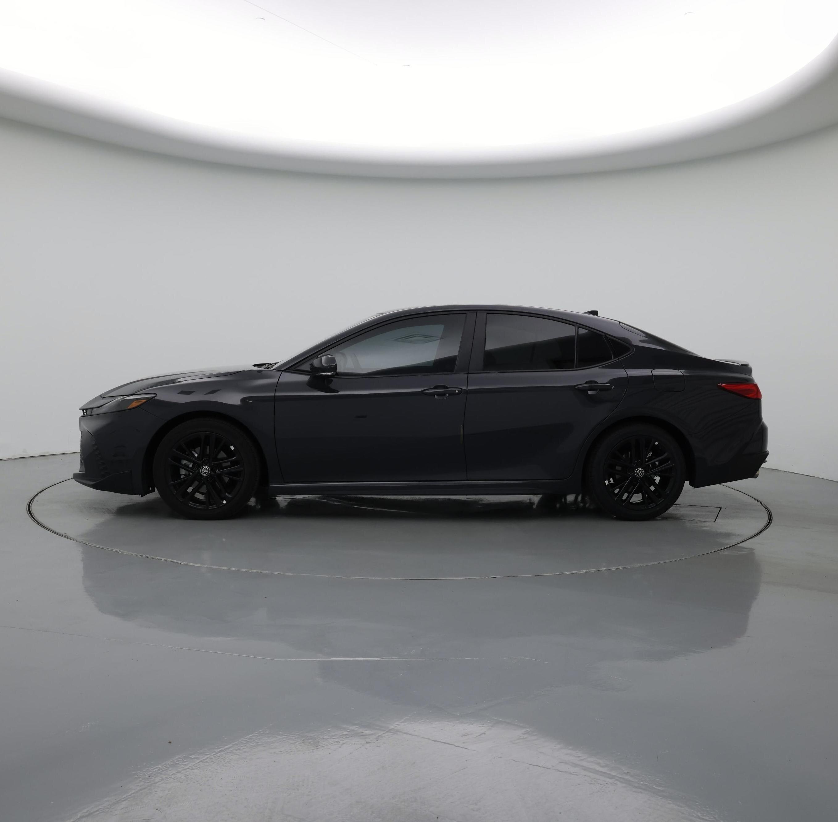 Thumbnail: 2025 Toyota Camry - 3