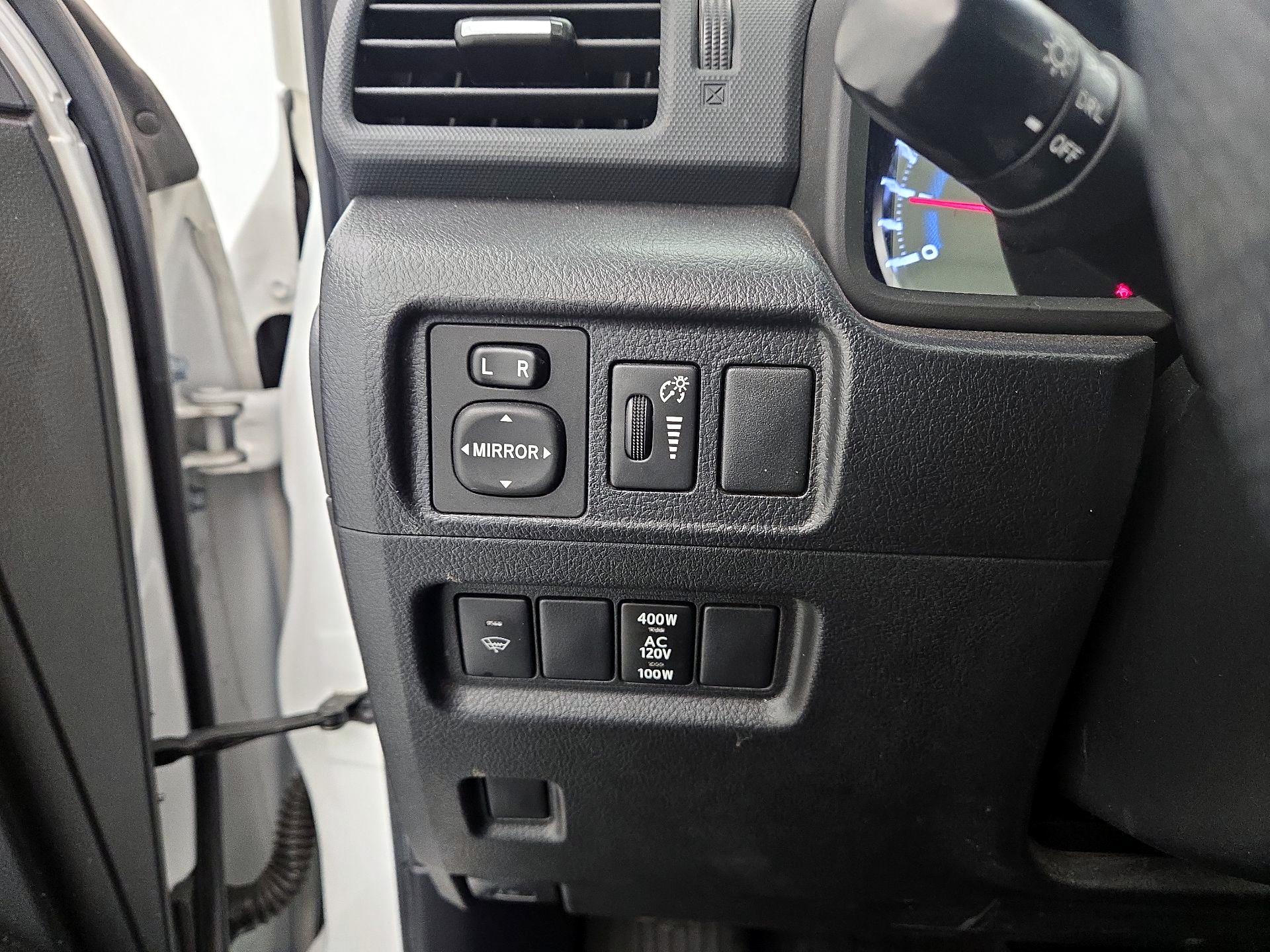 Thumbnail: 2019 Toyota 4Runner - 13