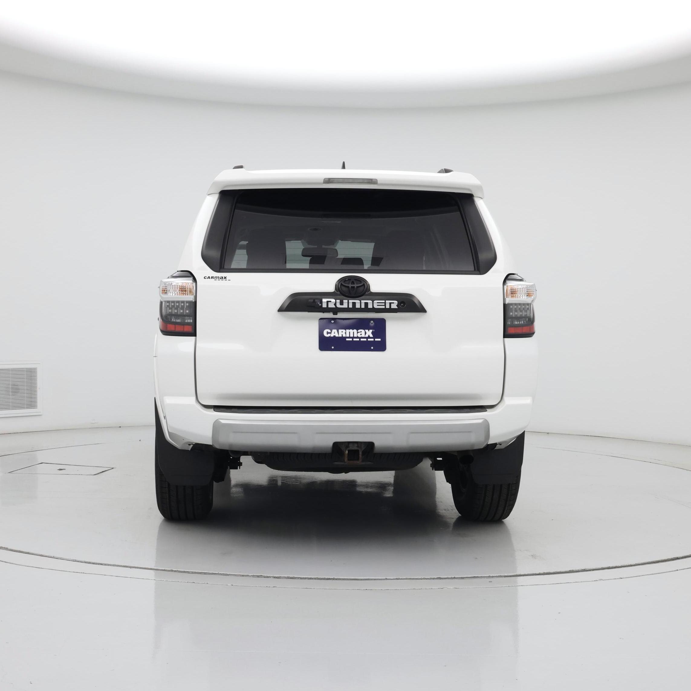 Thumbnail: 2019 Toyota 4Runner - 6