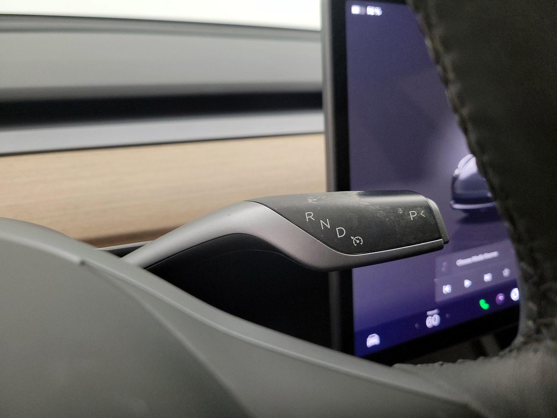 Thumbnail: 2023 Tesla Model 3 - 17