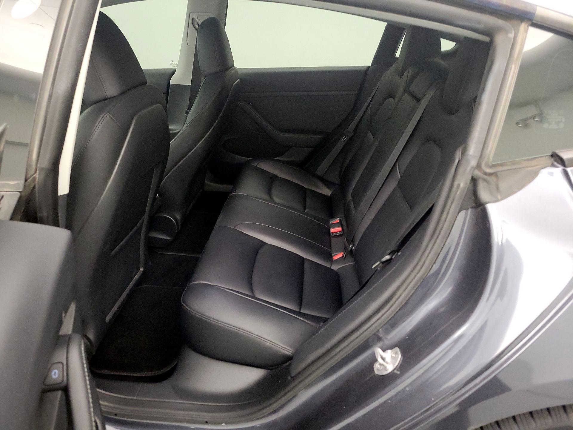 Thumbnail: 2023 Tesla Model 3 - 20