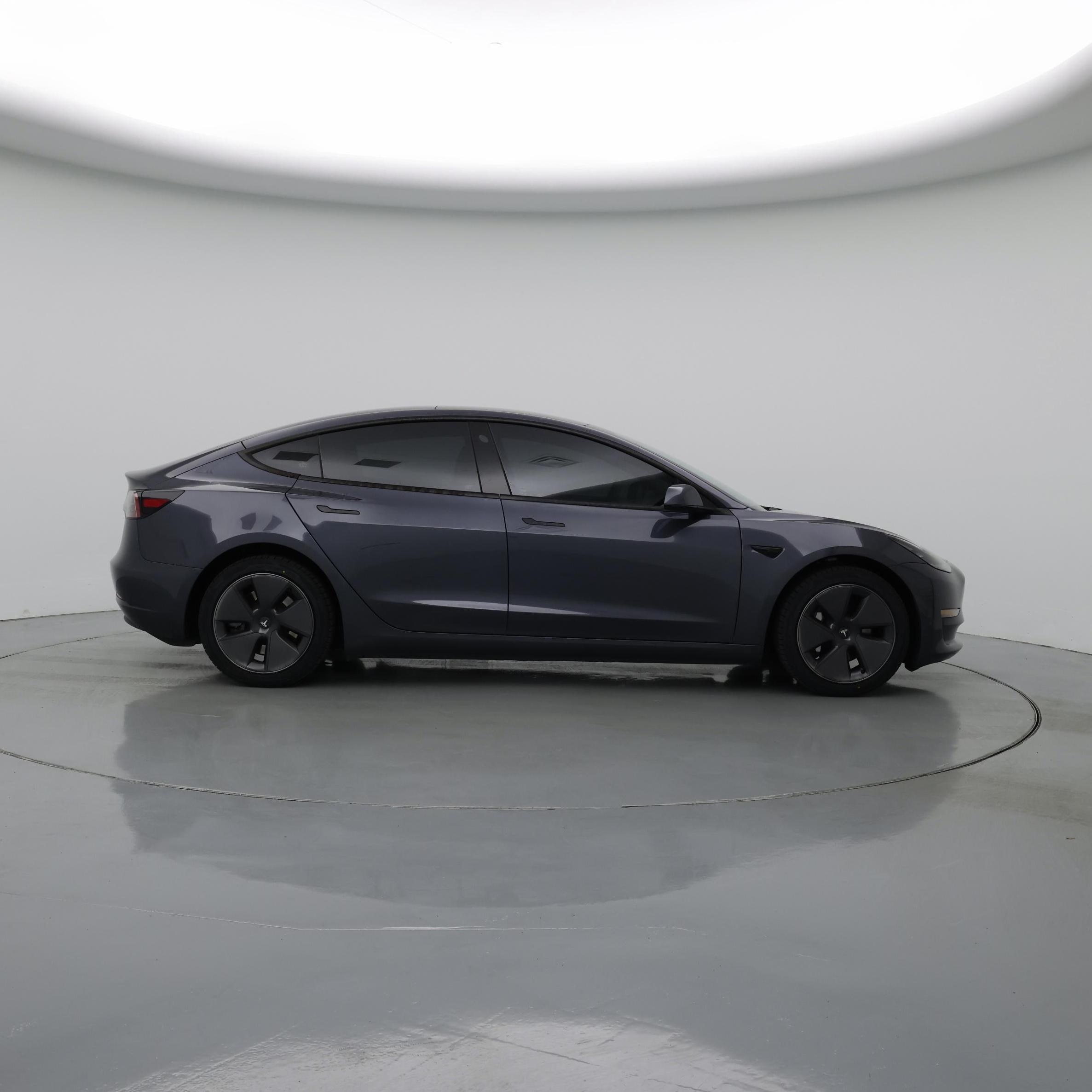 Thumbnail: 2023 Tesla Model 3 - 7