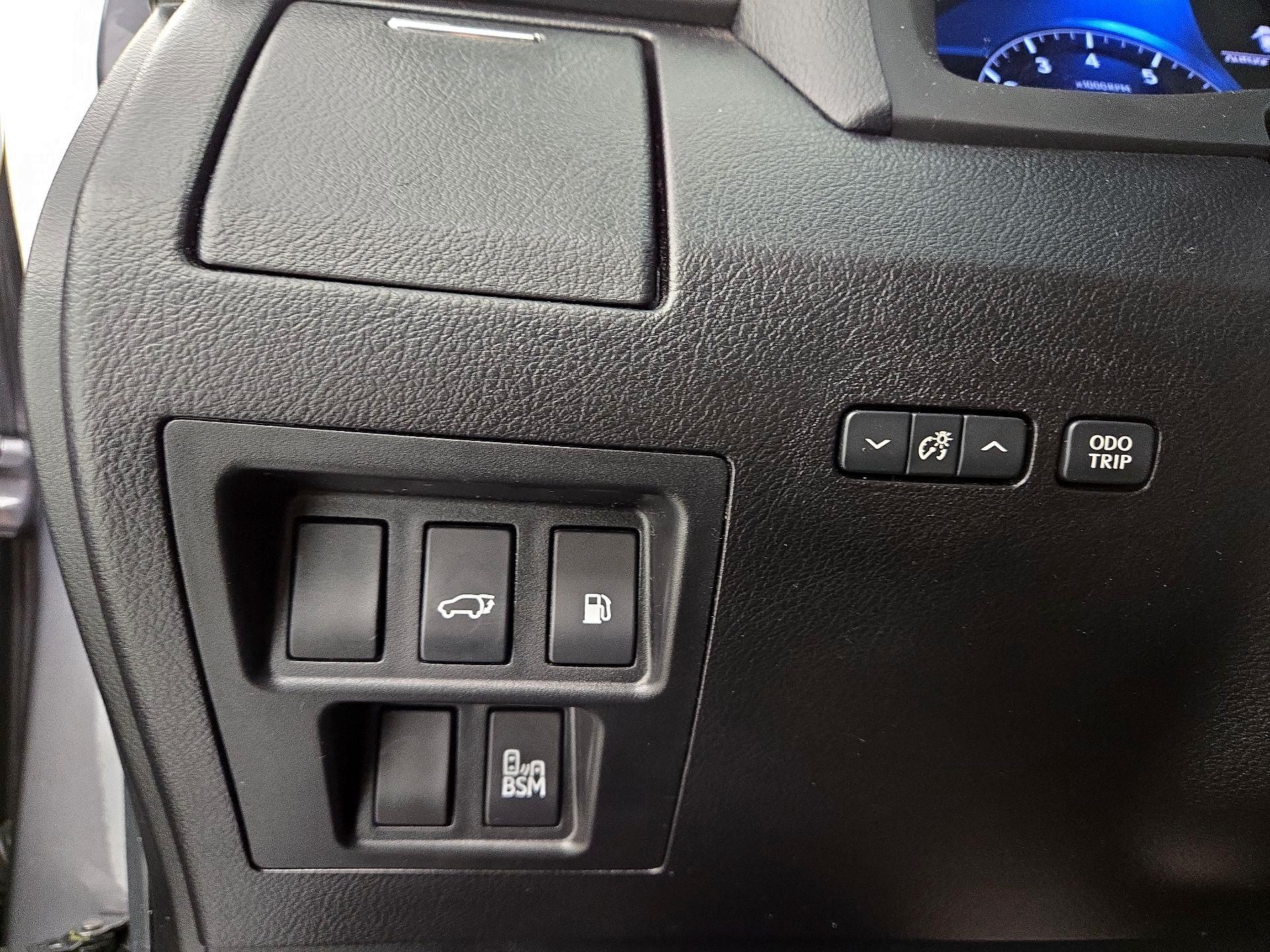 Thumbnail: 2015 Lexus RX - 13