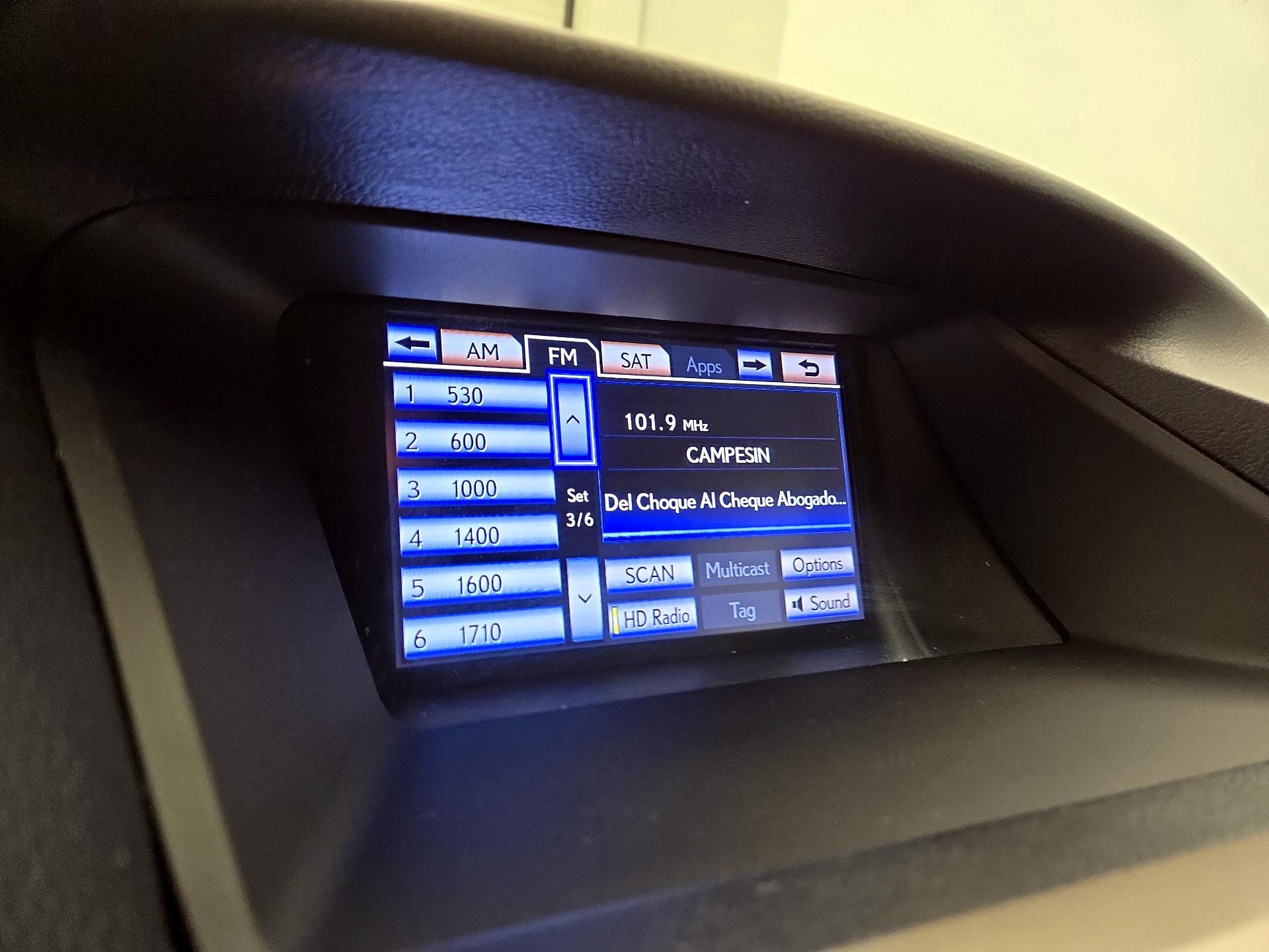 Thumbnail: 2015 Lexus RX - 16