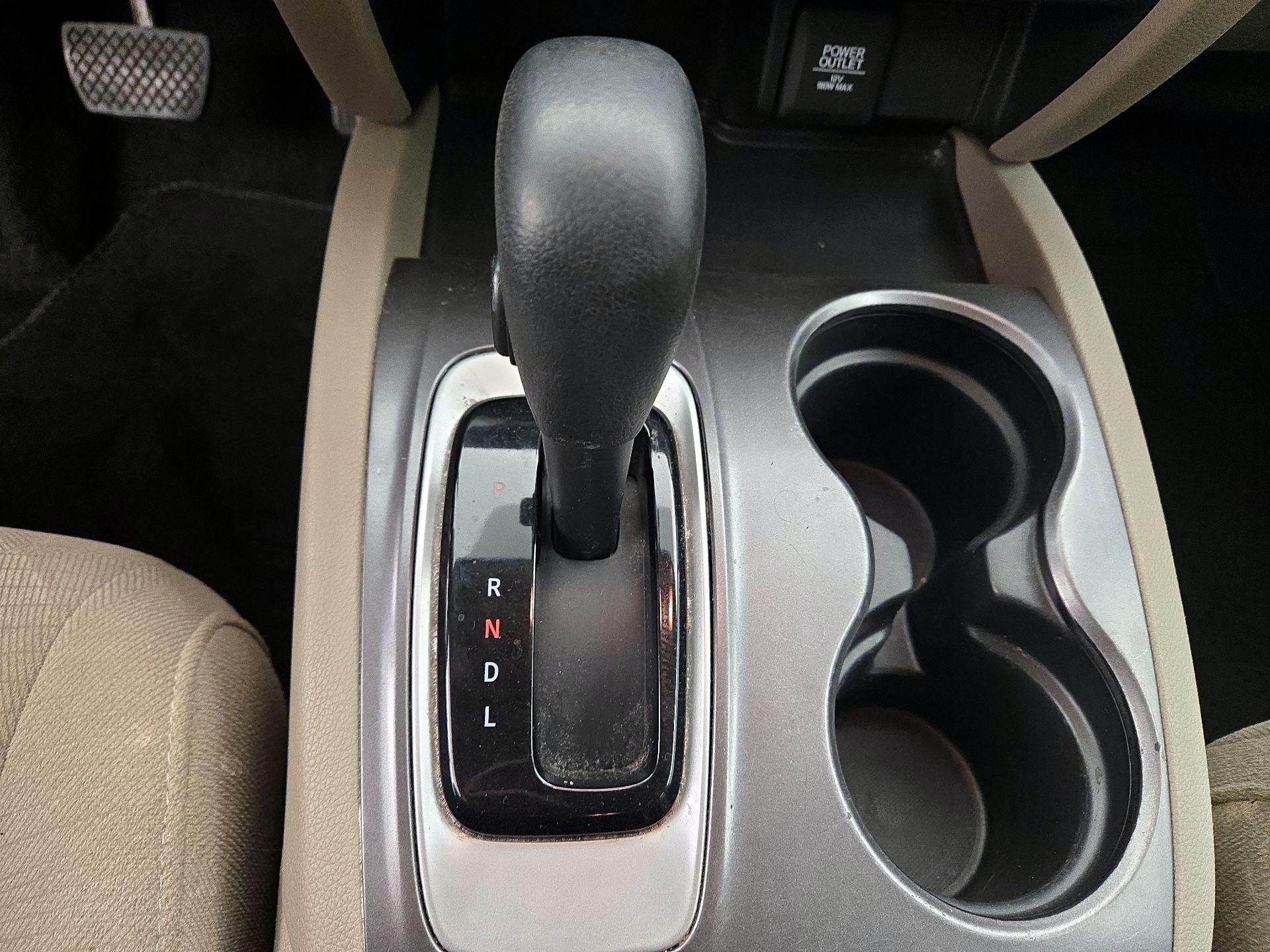 Thumbnail: 2018 Honda Pilot - 17