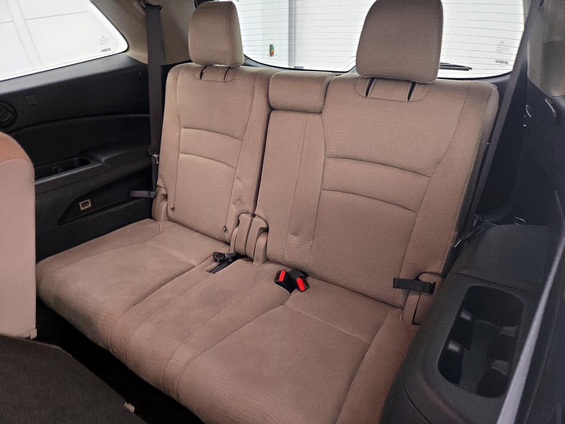 Thumbnail: 2018 Honda Pilot - 20