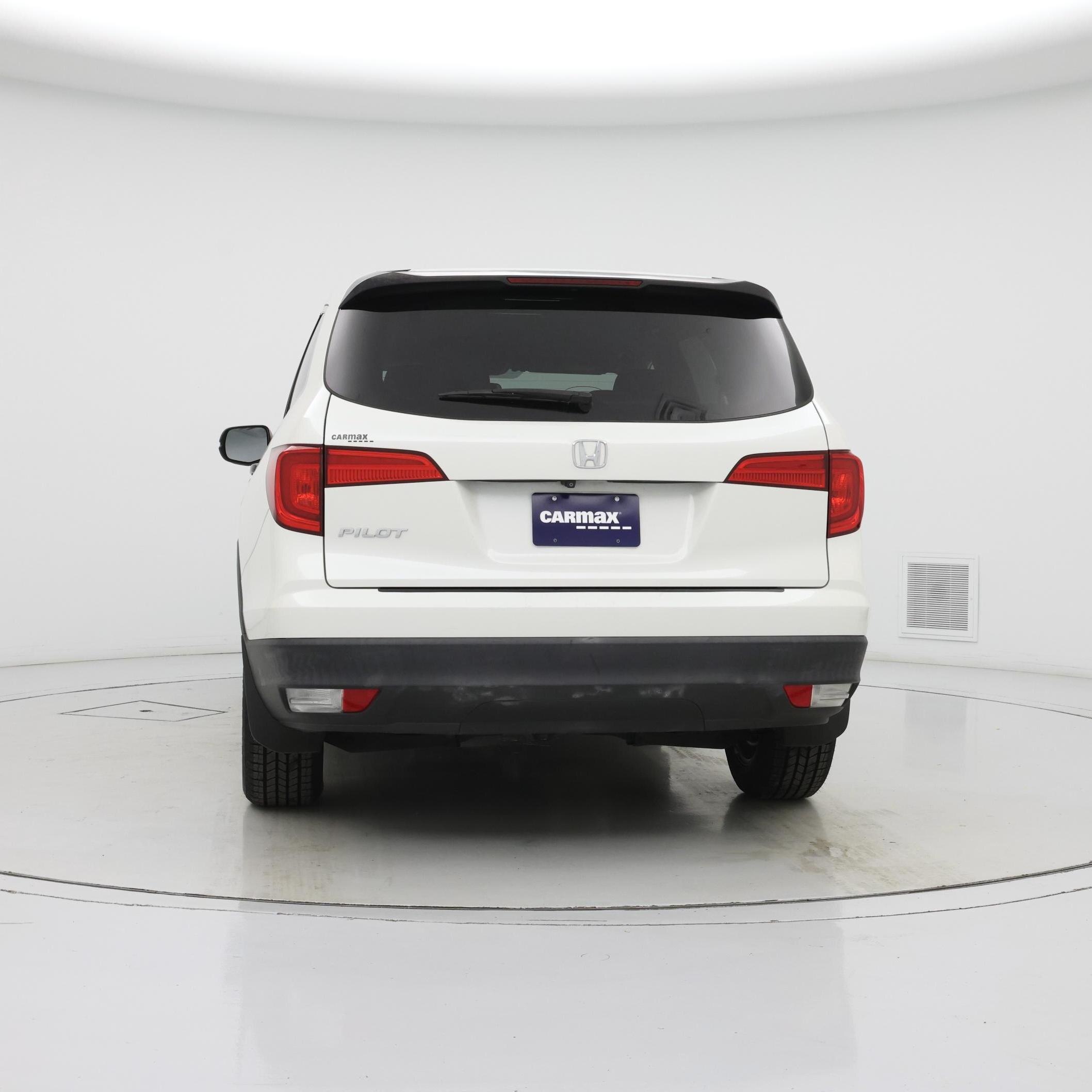 Thumbnail: 2018 Honda Pilot - 6