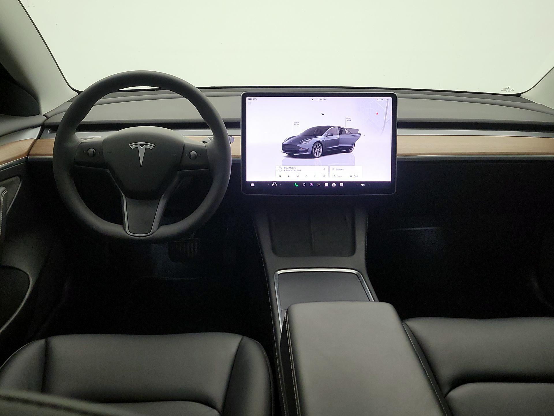 Thumbnail: 2022 Tesla Model 3 - 9