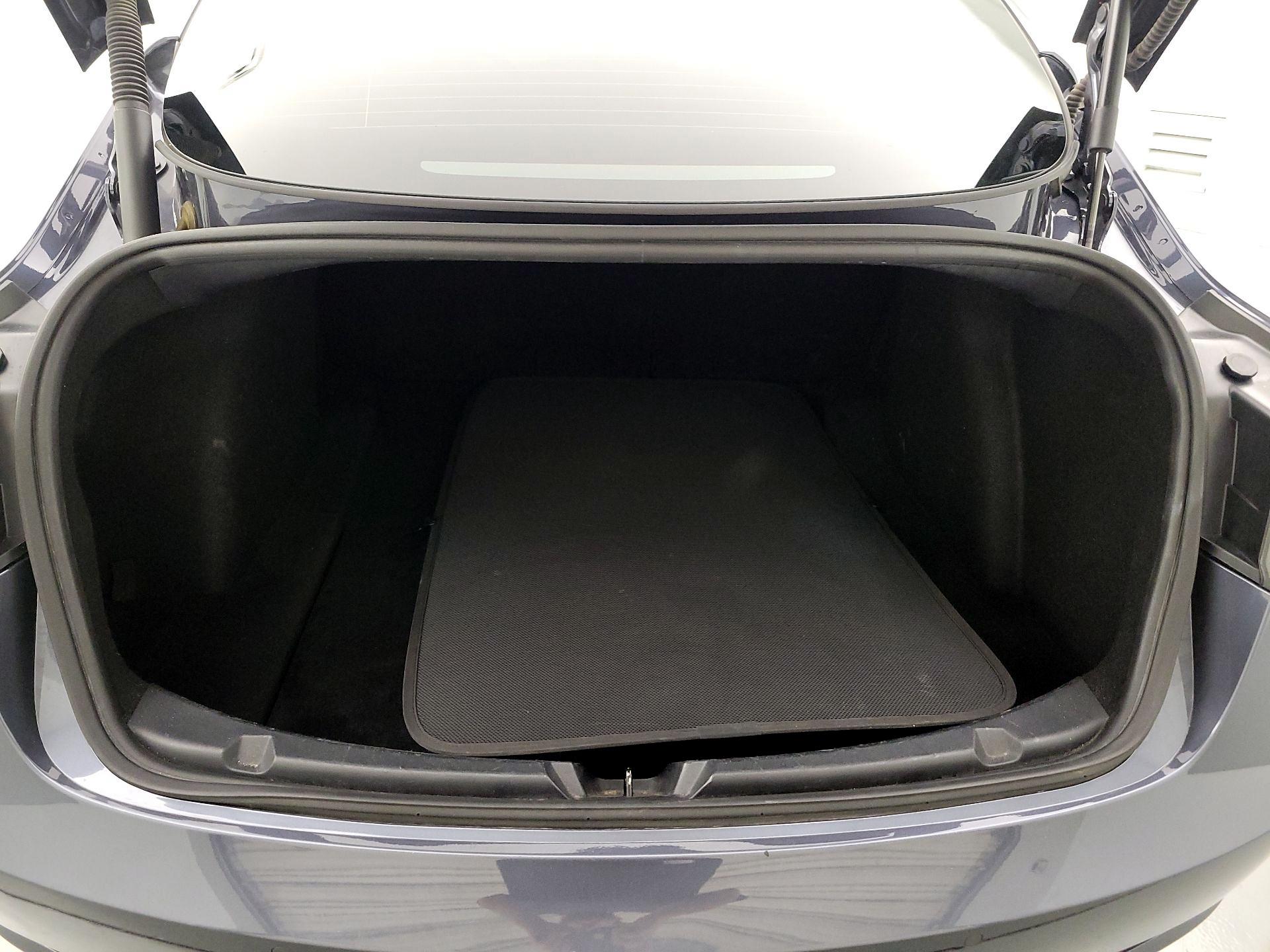 Thumbnail: 2022 Tesla Model 3 - 19