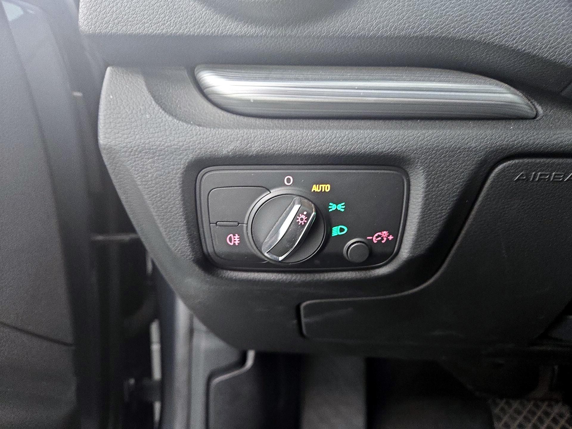 Thumbnail: 2015 Audi A3 - 13