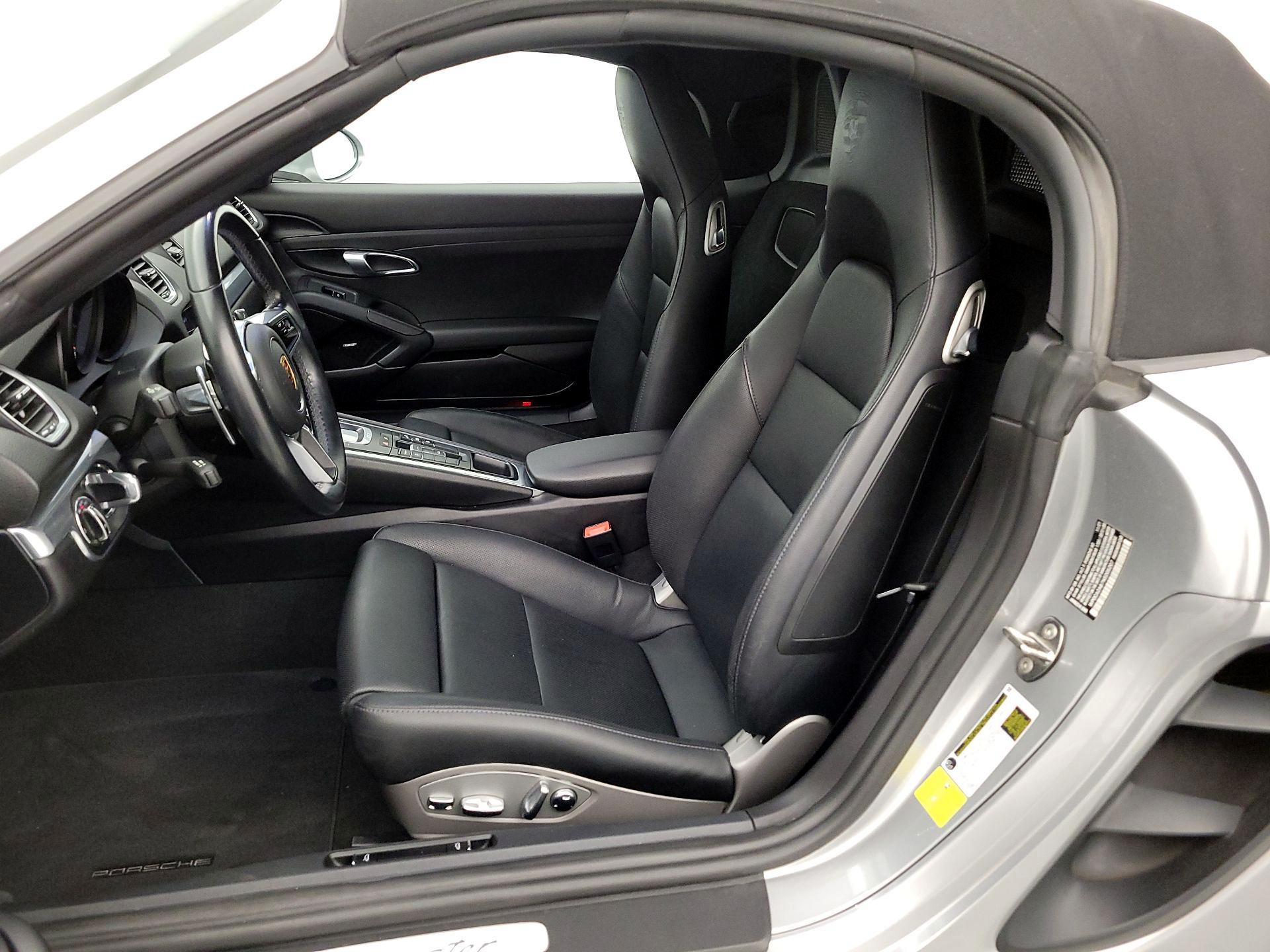 Thumbnail: 2022 Porsche 718 Boxster - 11