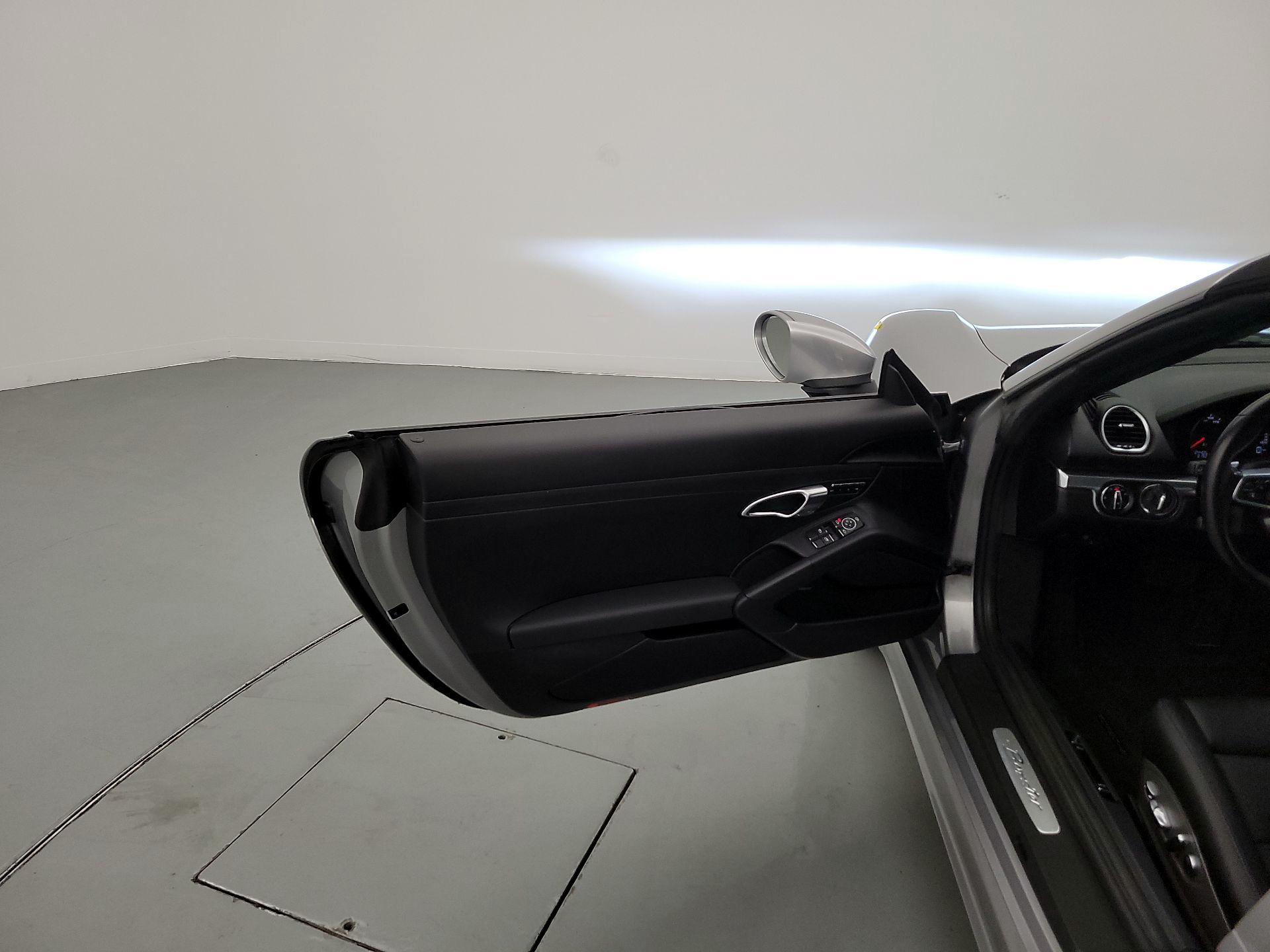 Thumbnail: 2022 Porsche 718 Boxster - 12