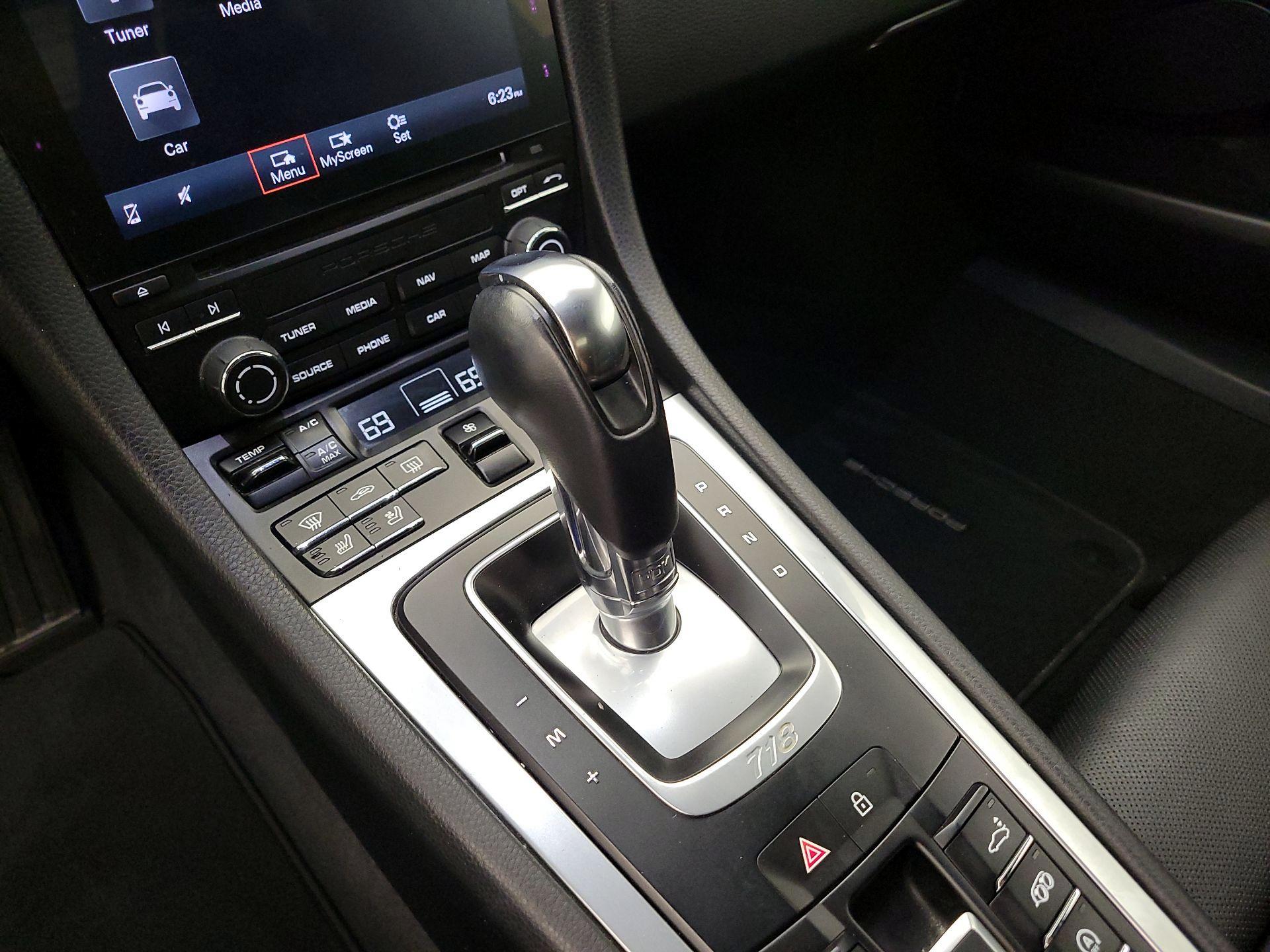 Thumbnail: 2022 Porsche 718 Boxster - 17