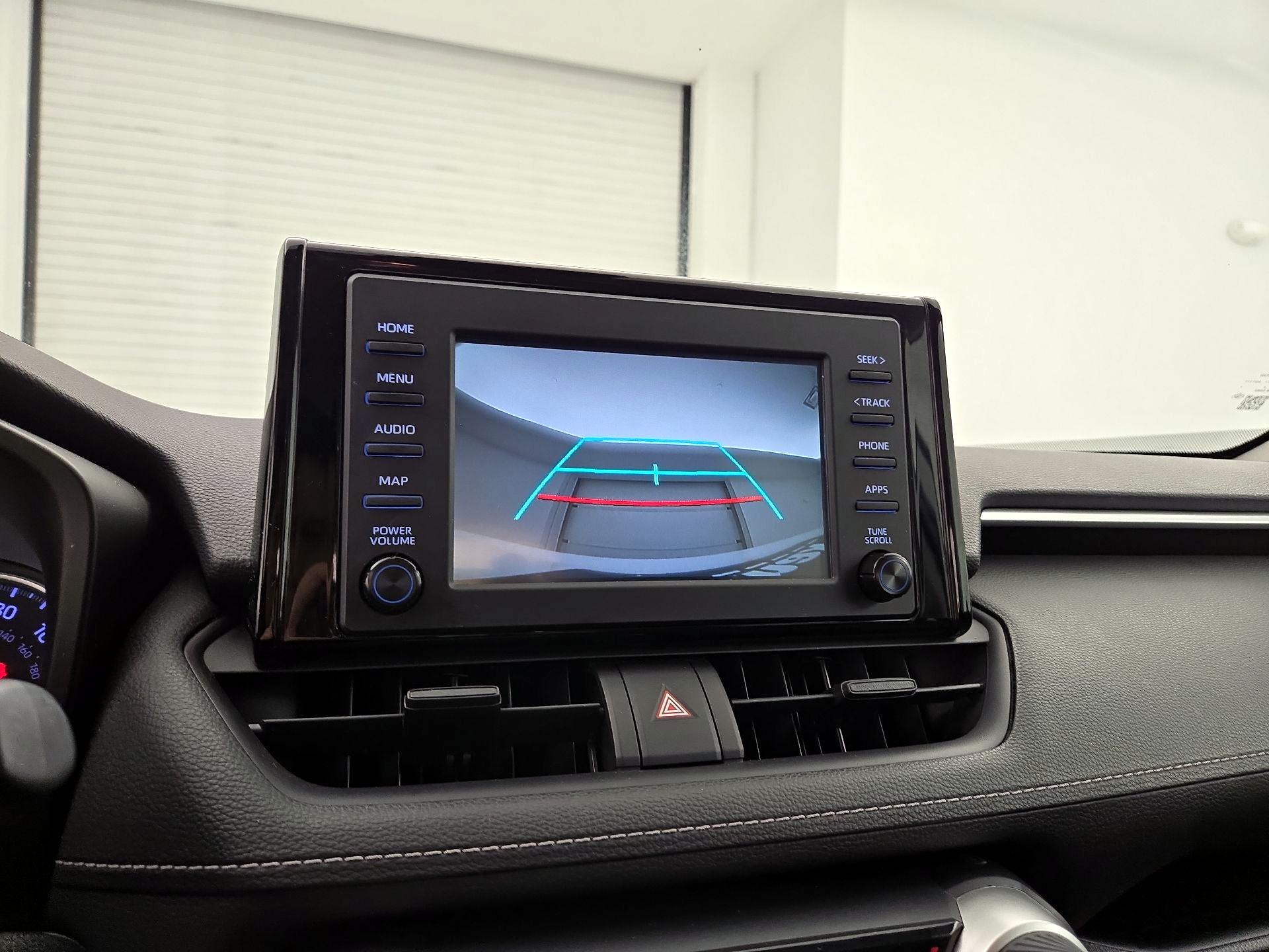 Thumbnail: 2019 Toyota RAV4 - 14