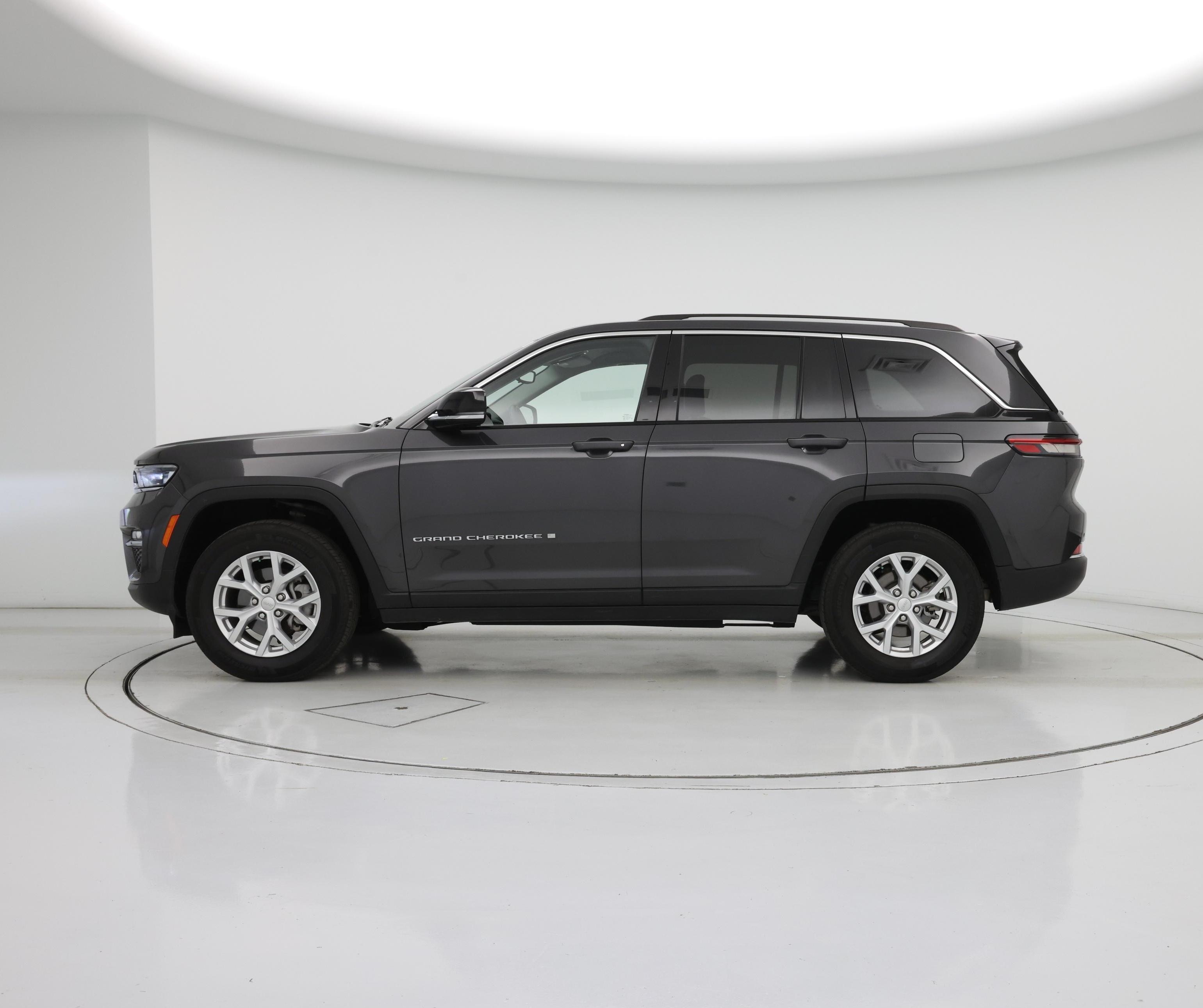 Thumbnail: 2023 Jeep Grand Cherokee - 3