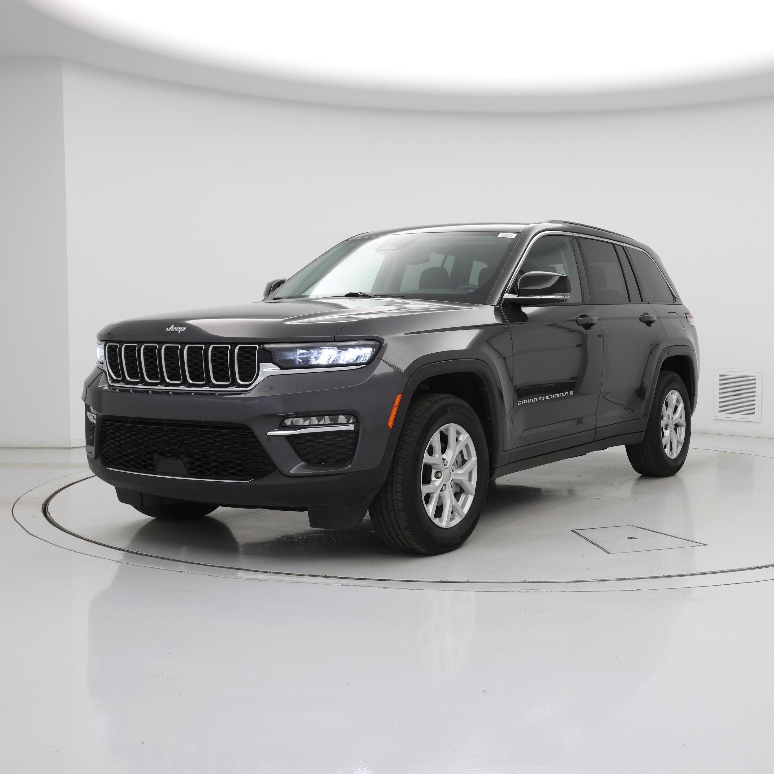 Thumbnail: 2023 Jeep Grand Cherokee - 4
