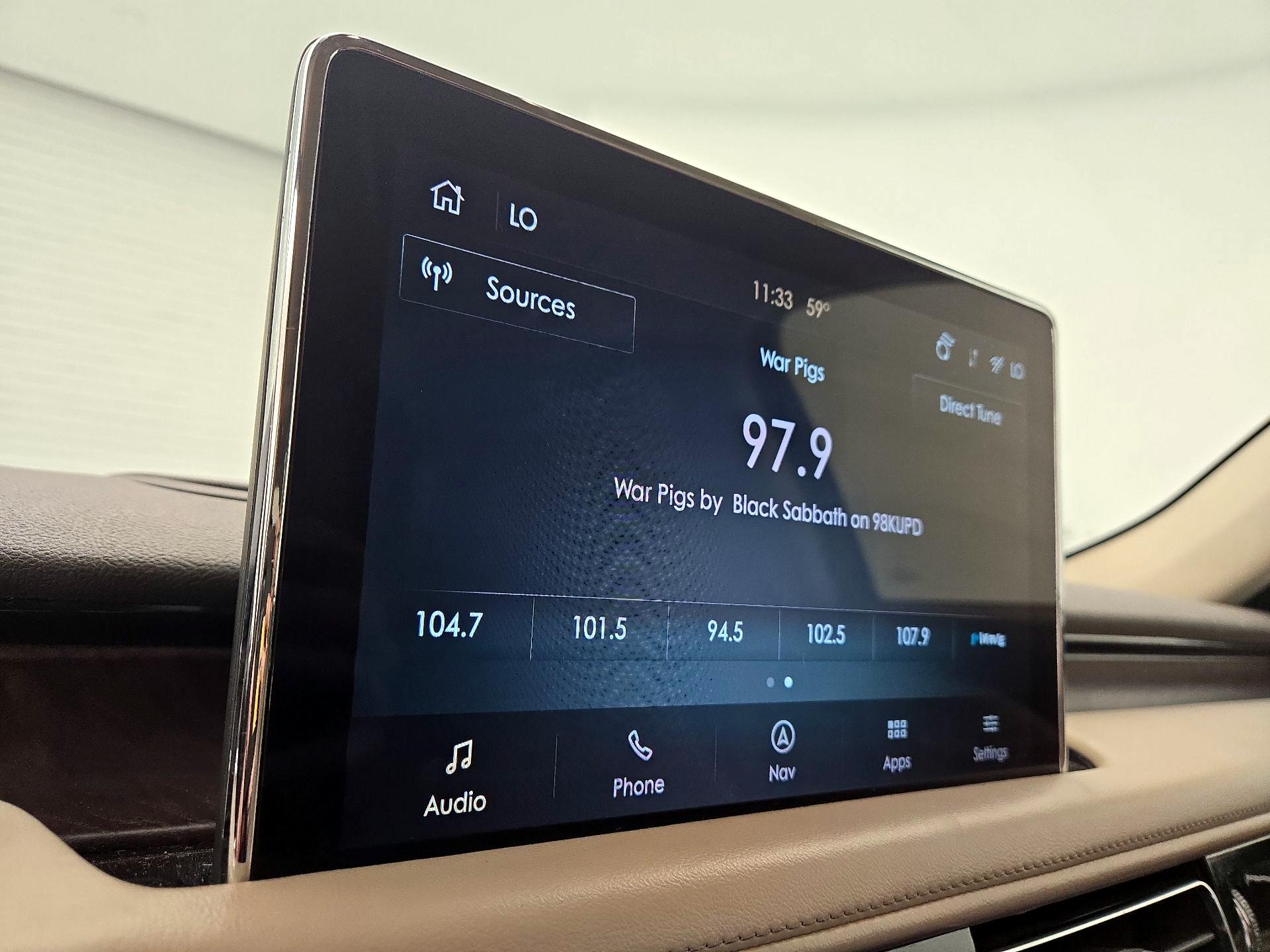 Thumbnail: 2022 Lincoln Aviator - 16