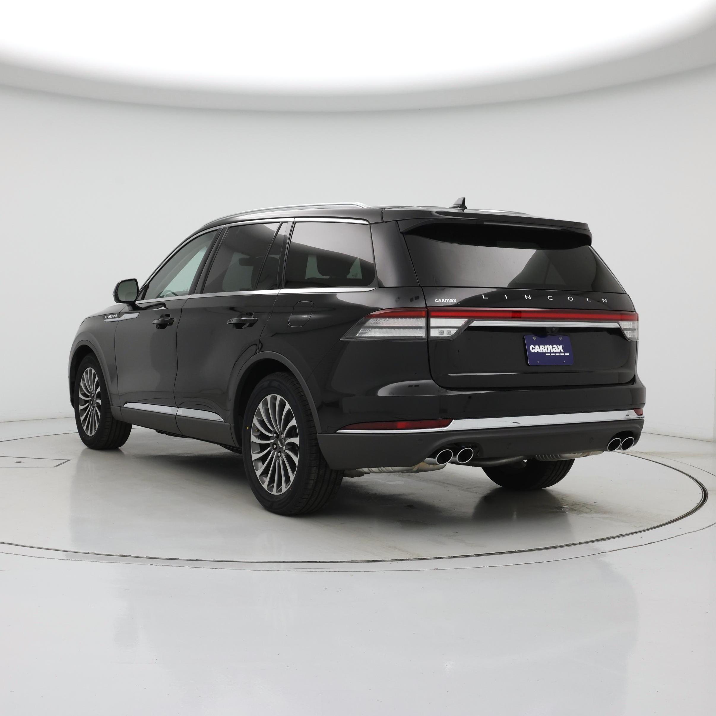 Thumbnail: 2022 Lincoln Aviator - 2