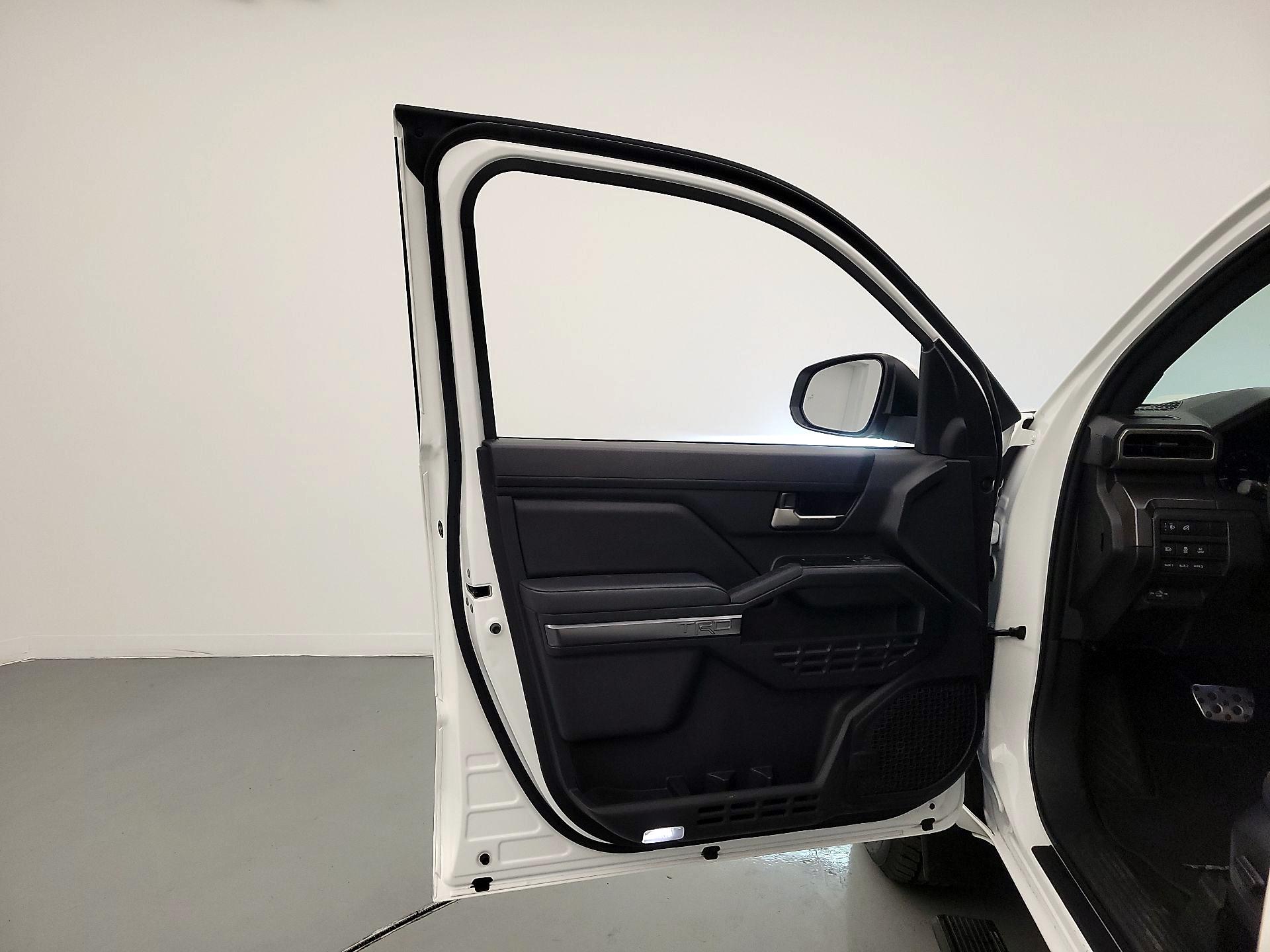 Thumbnail: 2024 Toyota Tacoma - 12