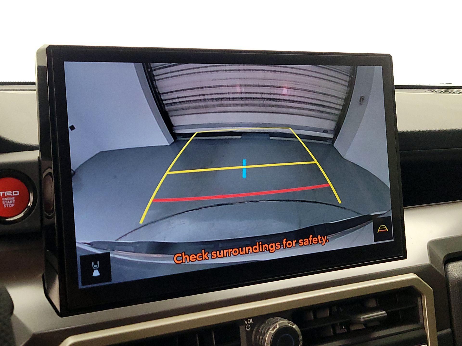 Thumbnail: 2024 Toyota Tacoma - 14