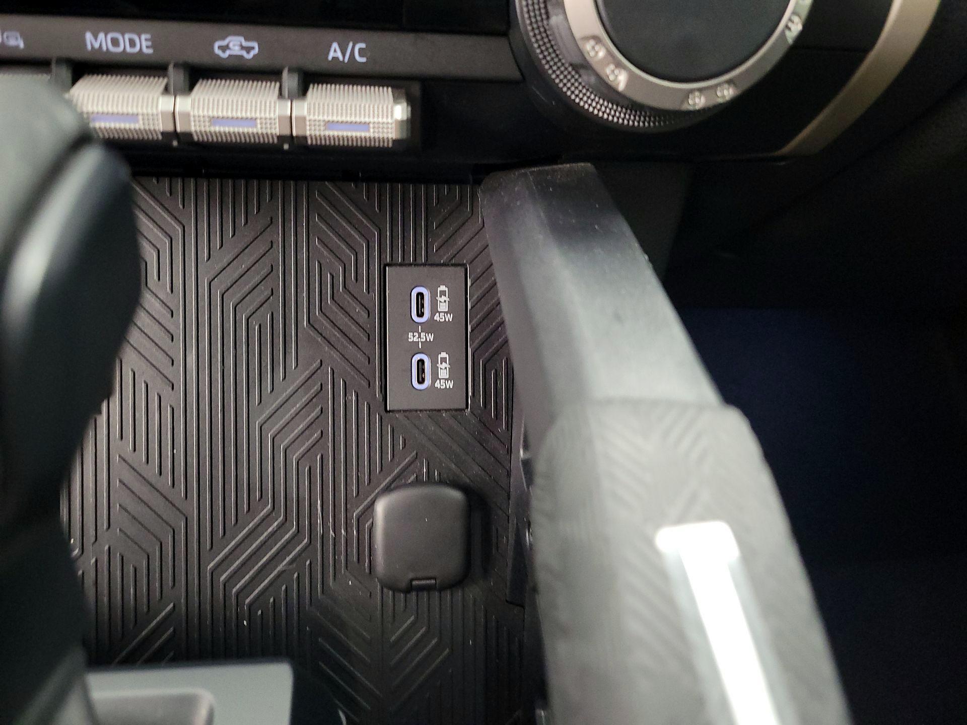 Thumbnail: 2024 Toyota Tacoma - 18