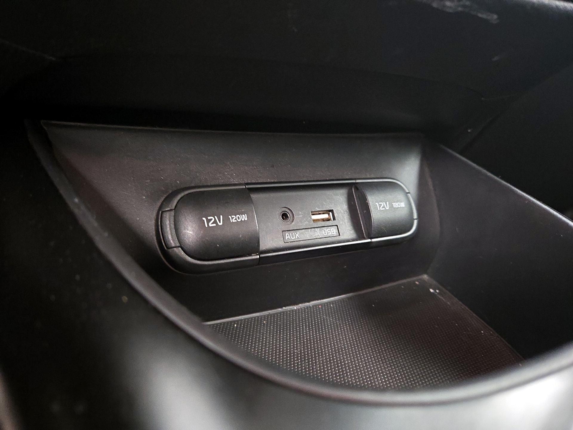 Thumbnail: 2018 Kia Soul - 17