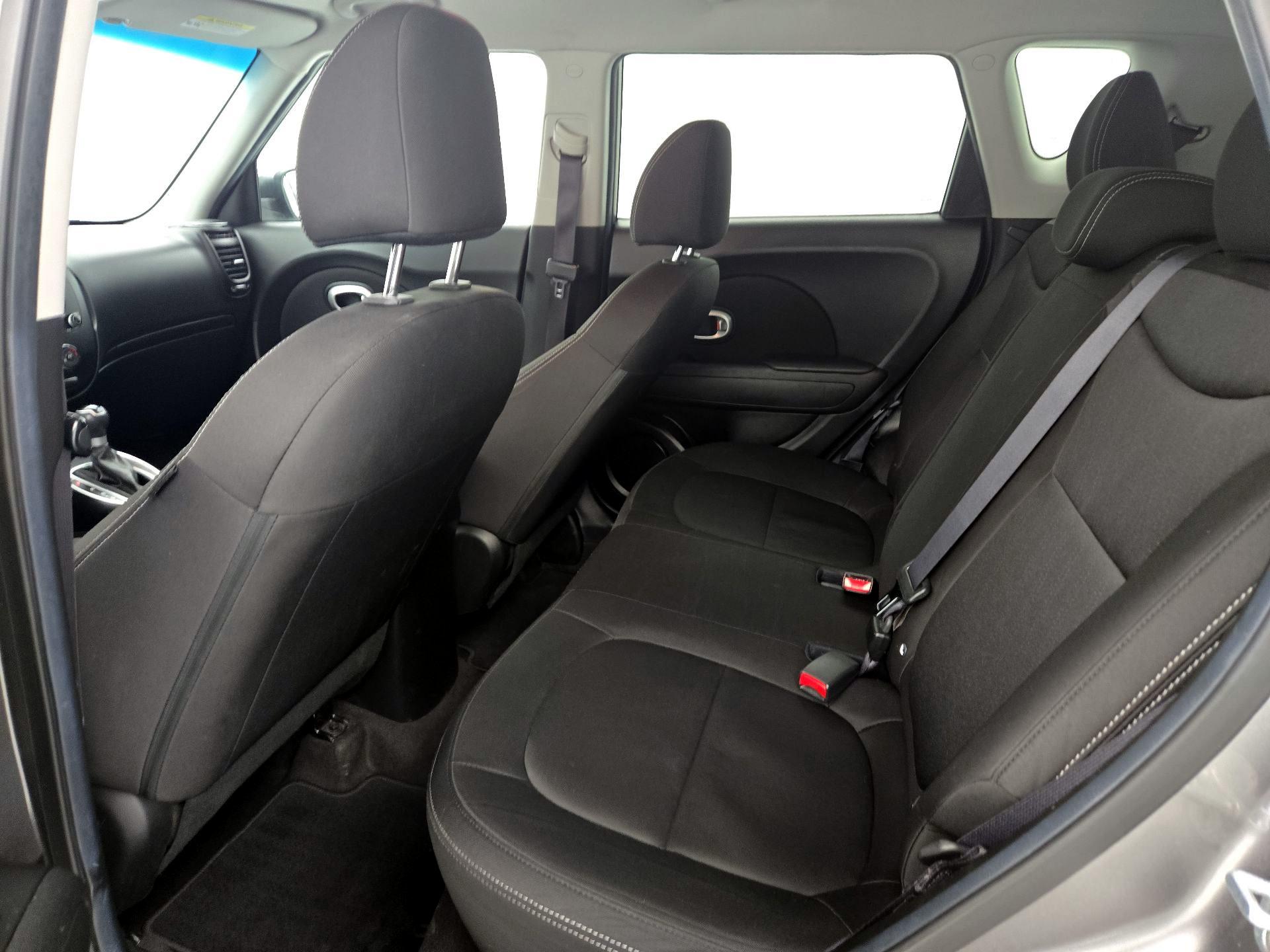 Thumbnail: 2018 Kia Soul - 18