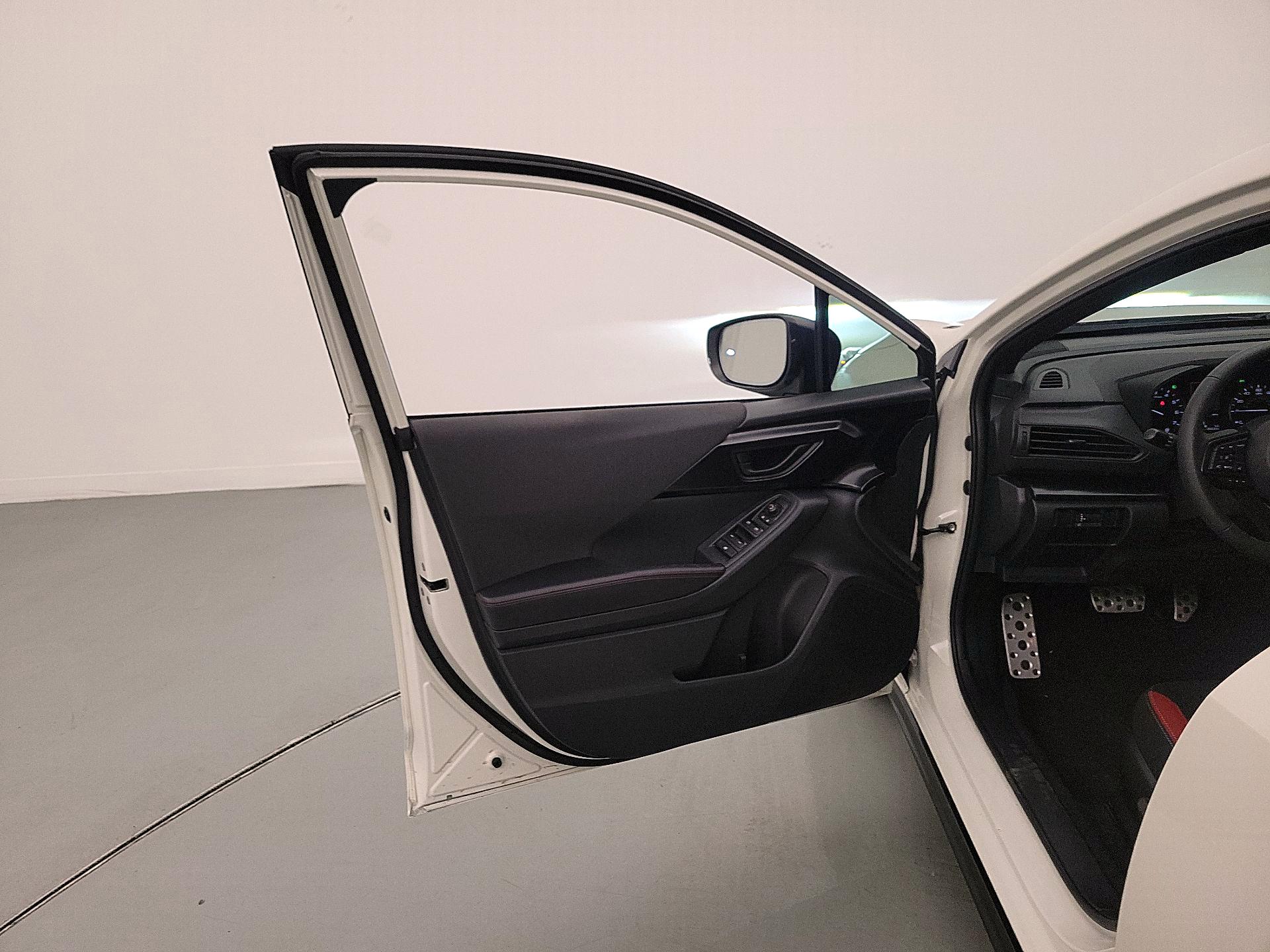 Thumbnail: 2025 Subaru Impreza - 12