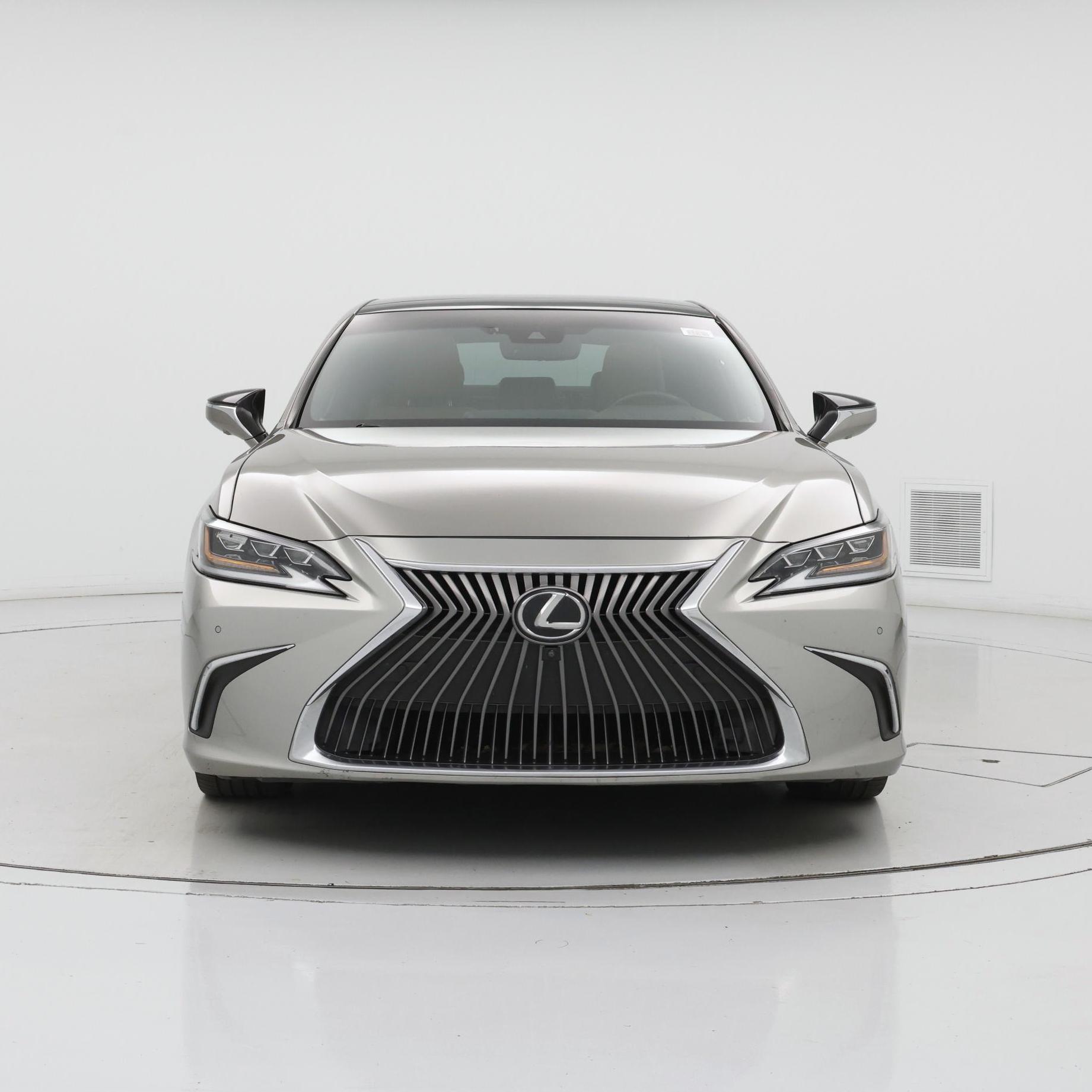 Thumbnail: 2019 Lexus ES - 5