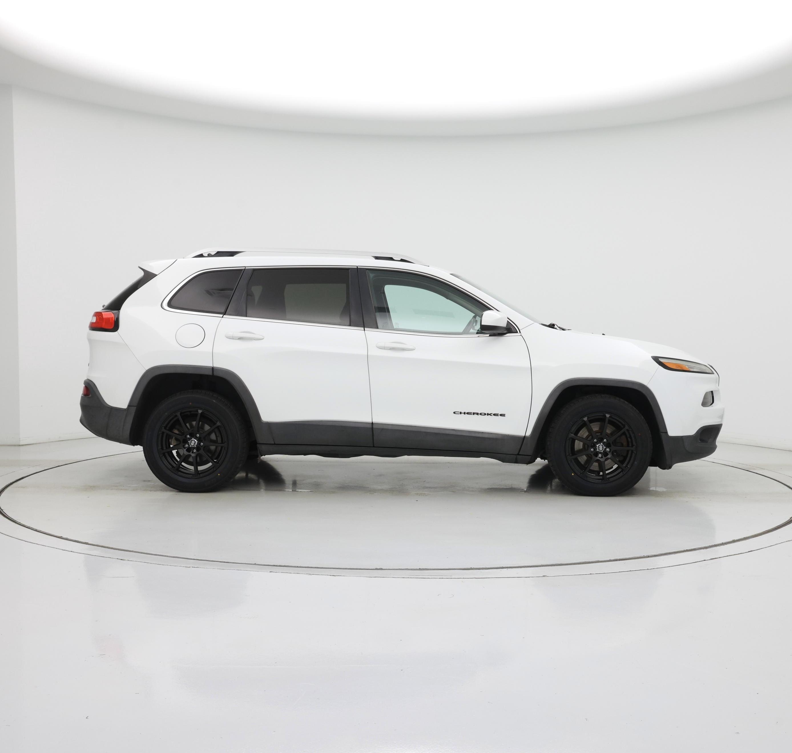Thumbnail: 2015 Jeep Cherokee - 7